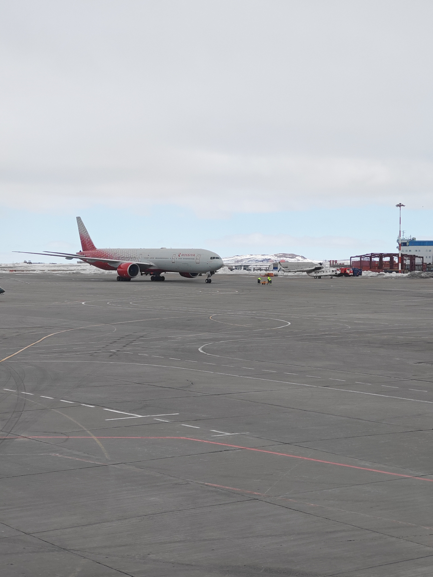 Rossiya Airlines Boeing 777 spotted at Ugolnye Kopi airport