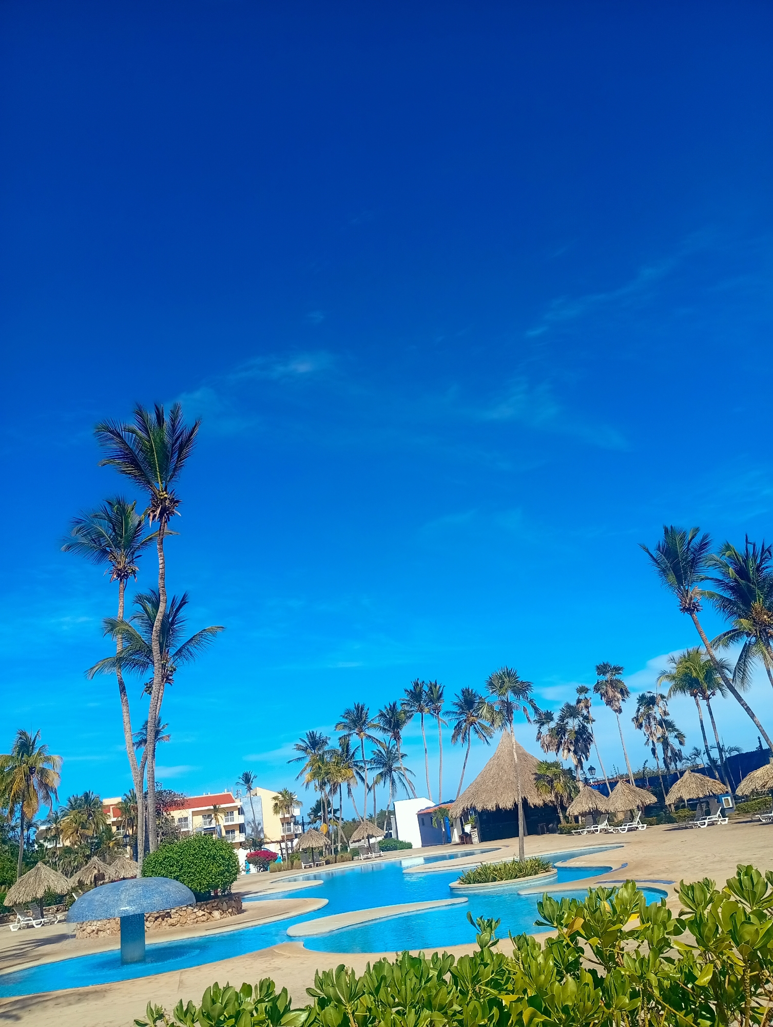 Sunny afternoon documented at Playa El Agua beach, Venezuela