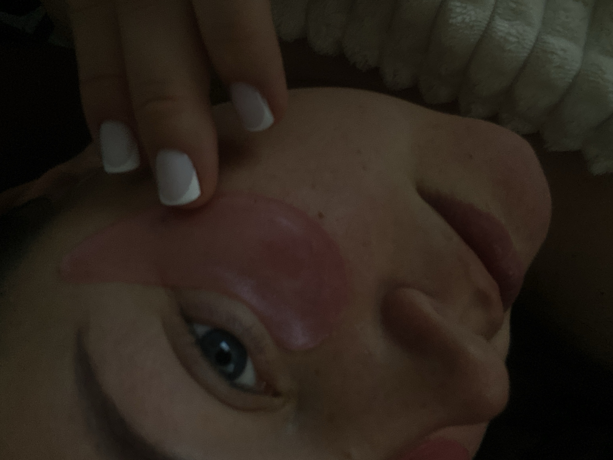 Morning self-care routine captured in Sochi home