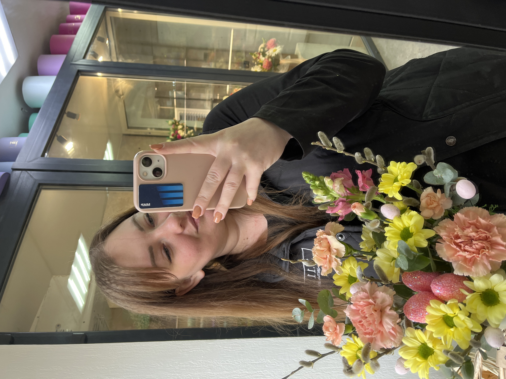 Morning Life Unfolds in Chaikovsky: Selfies, Pigeons, Easter Preparations