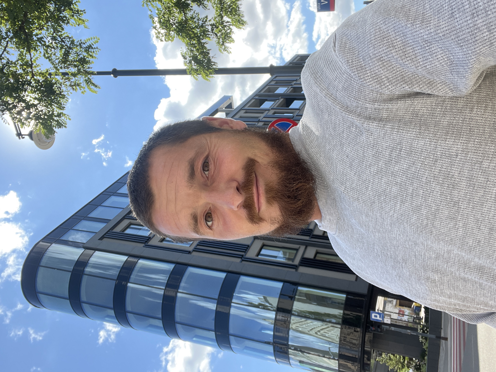 Selfie tour of Łódź's contrasting architecture on a sunny afternoon