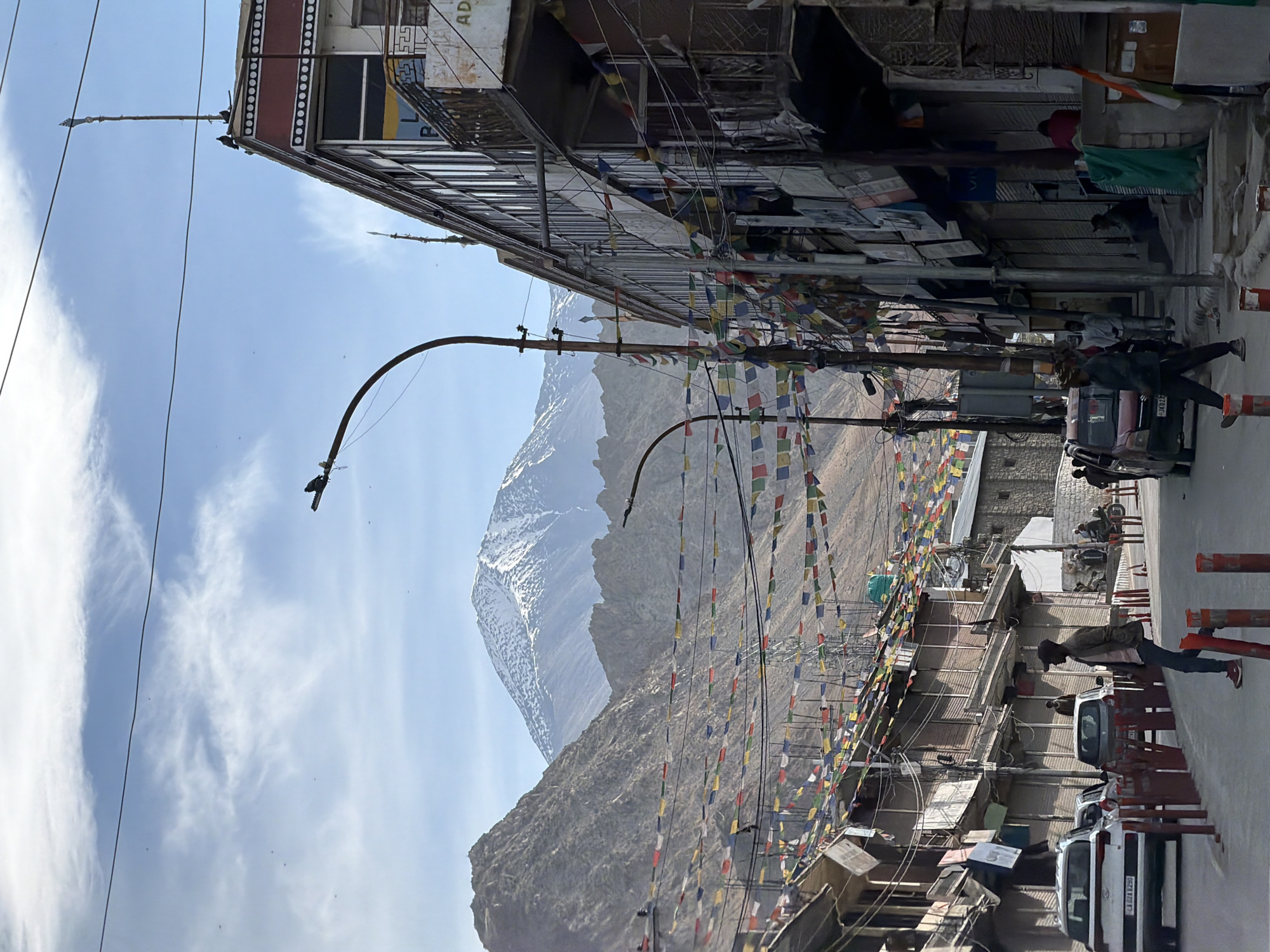Street-level tour through Leh's Buddhist landmarks and mountain backdrop