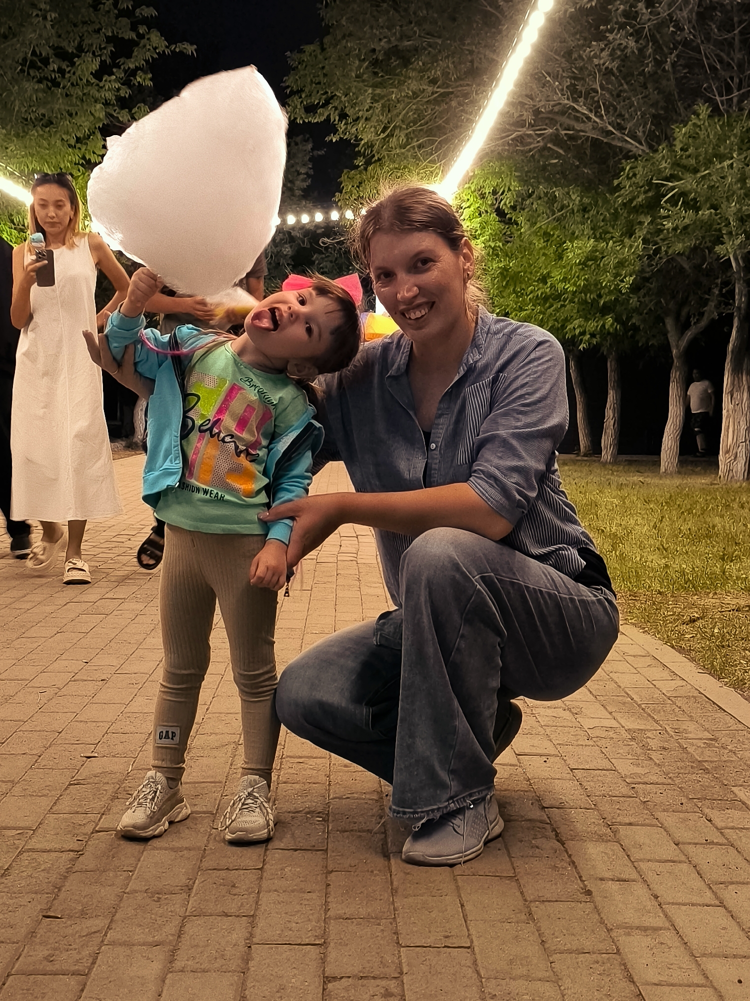 Evening out at a colorful public park in Qarağandı