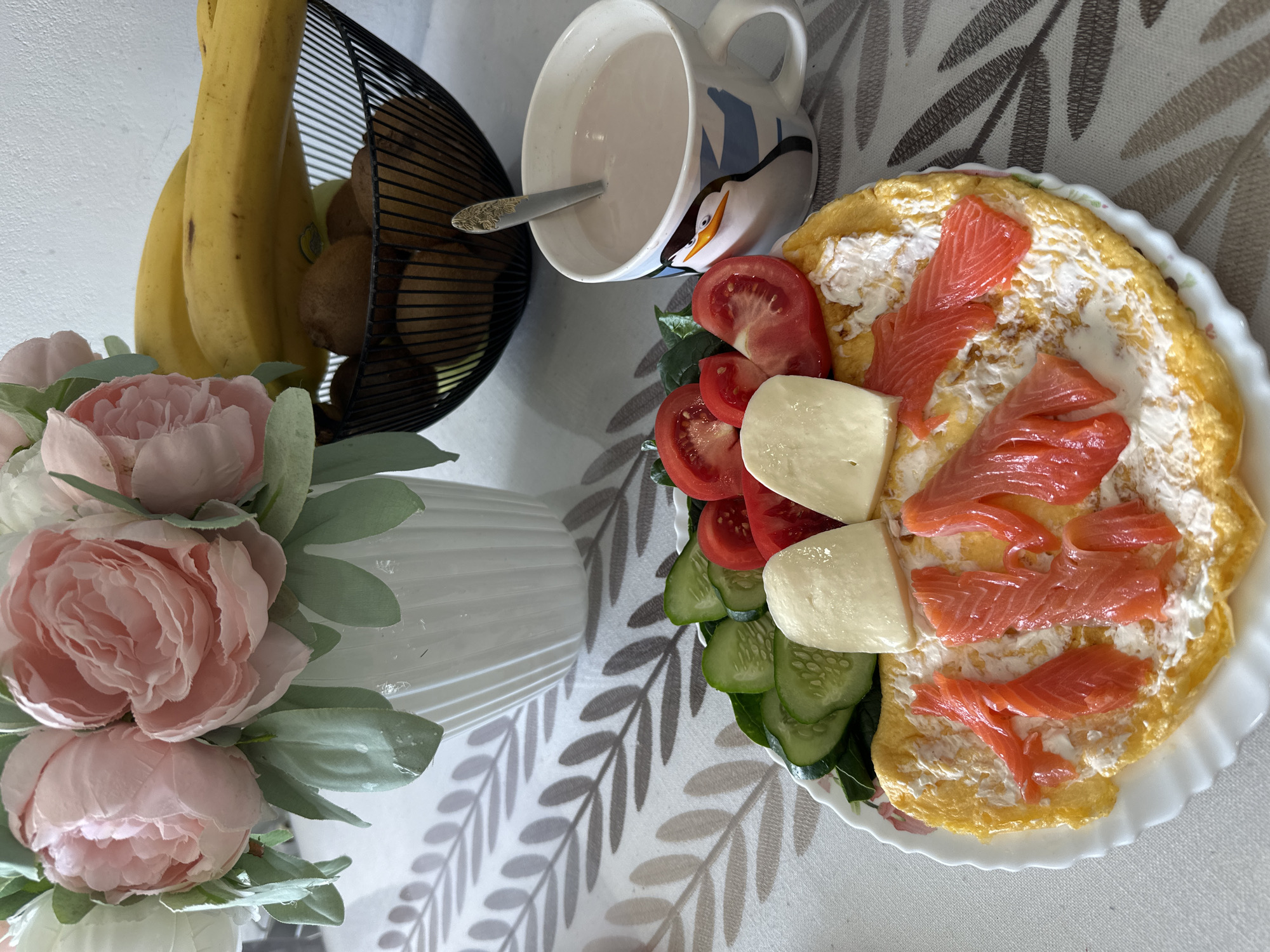 Morning breakfast and street scenes captured in Sochi, Russia