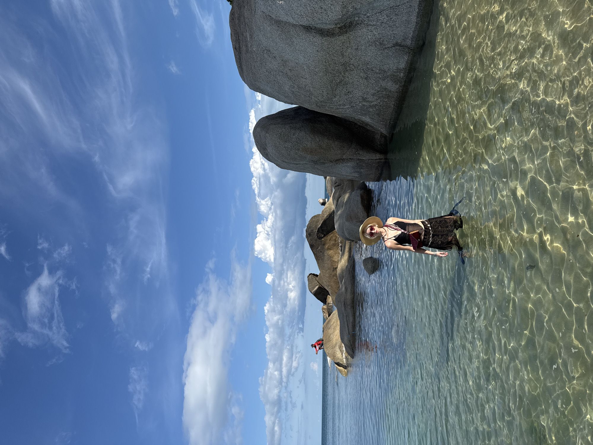 Lazy beach morning at Ko Samui's rocky coastline