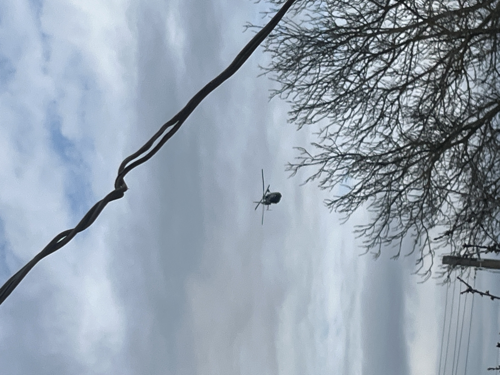 Helicopter flight and basketball hoop captured in Pchelnik