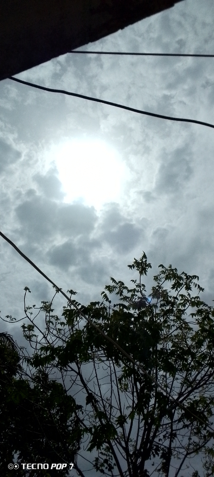 Cloudy afternoon documented through 30 photos in Altagracia, Venezuela