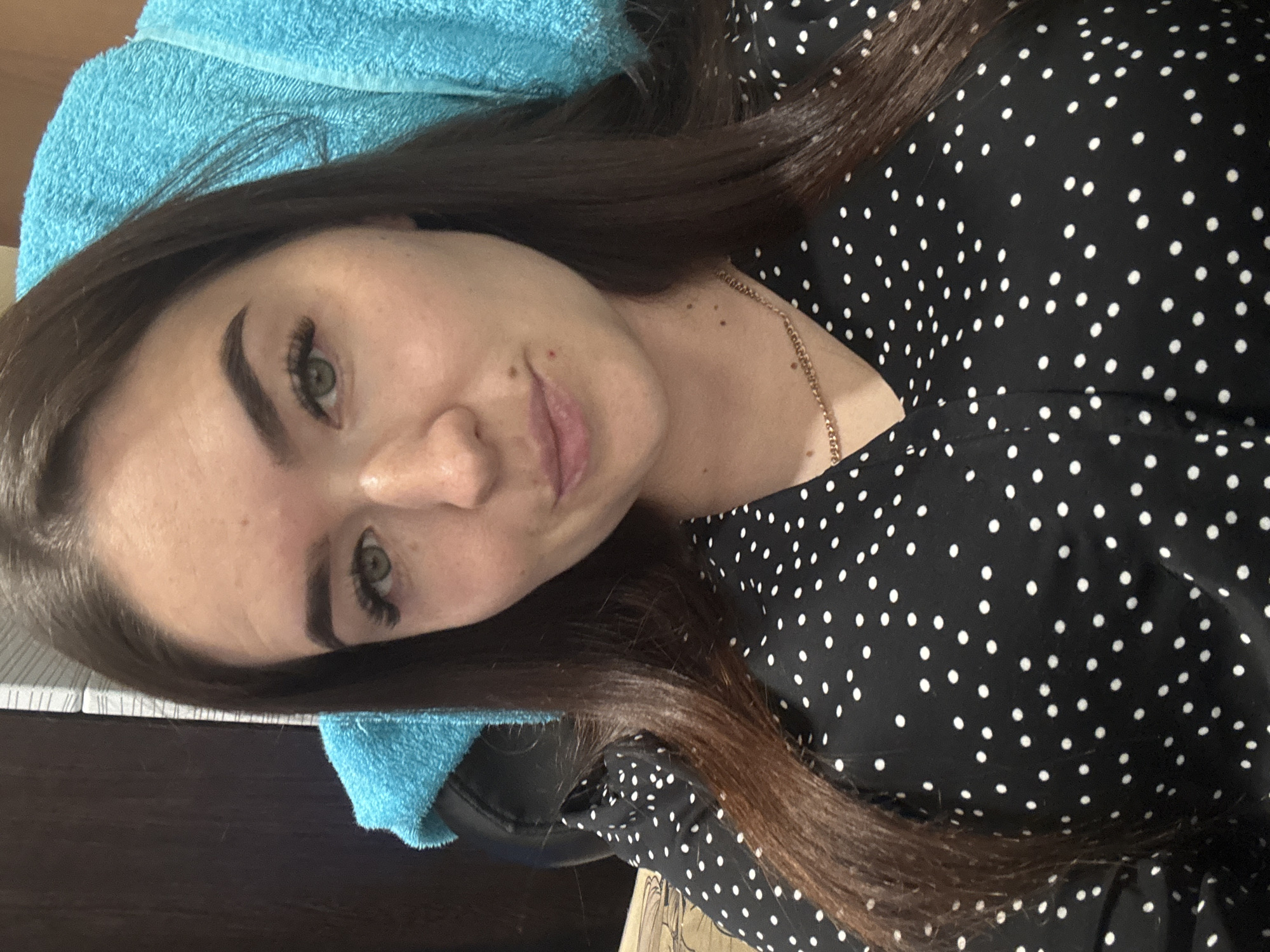 Afternoon life in Фоки: gardening, berries, and daily moments