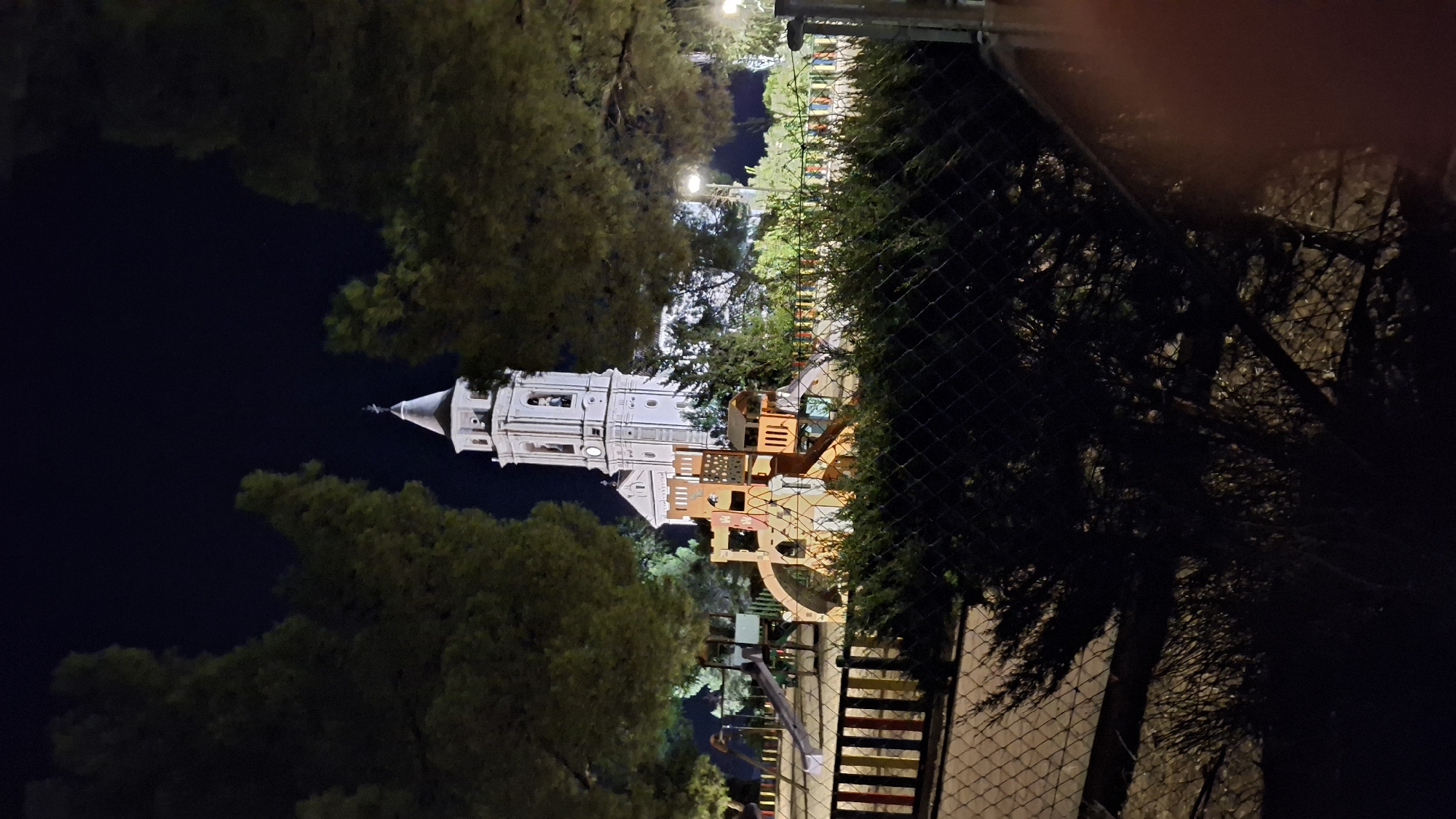 Nighttime stroll through Híjar's churches, streets, and parks
