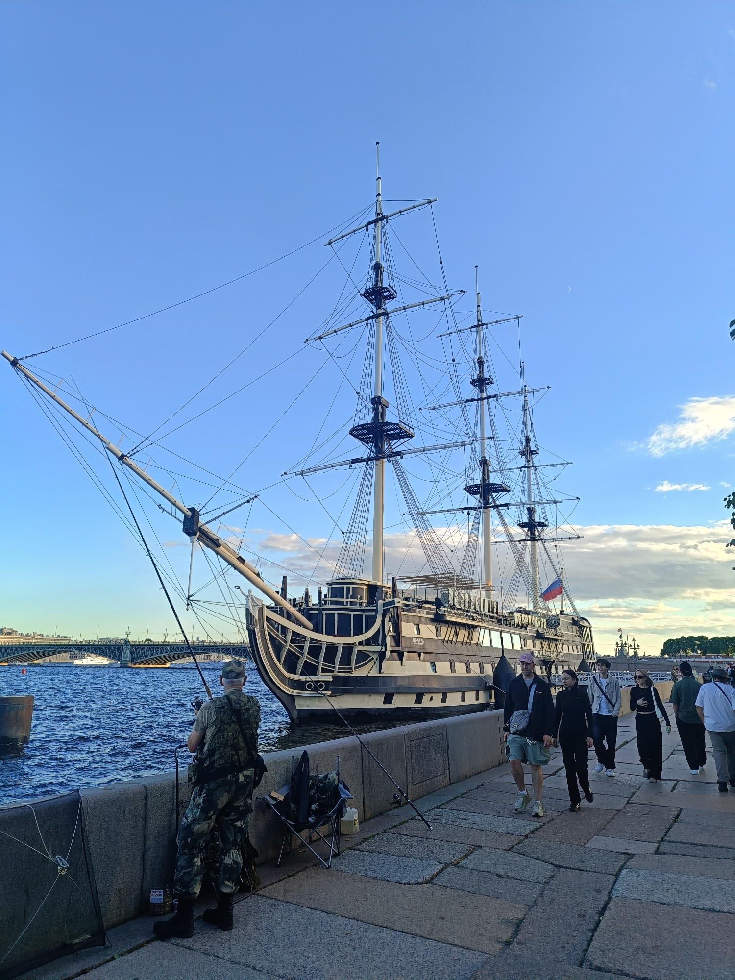 Afternoon around Saint Petersburg's waterfront and historic center