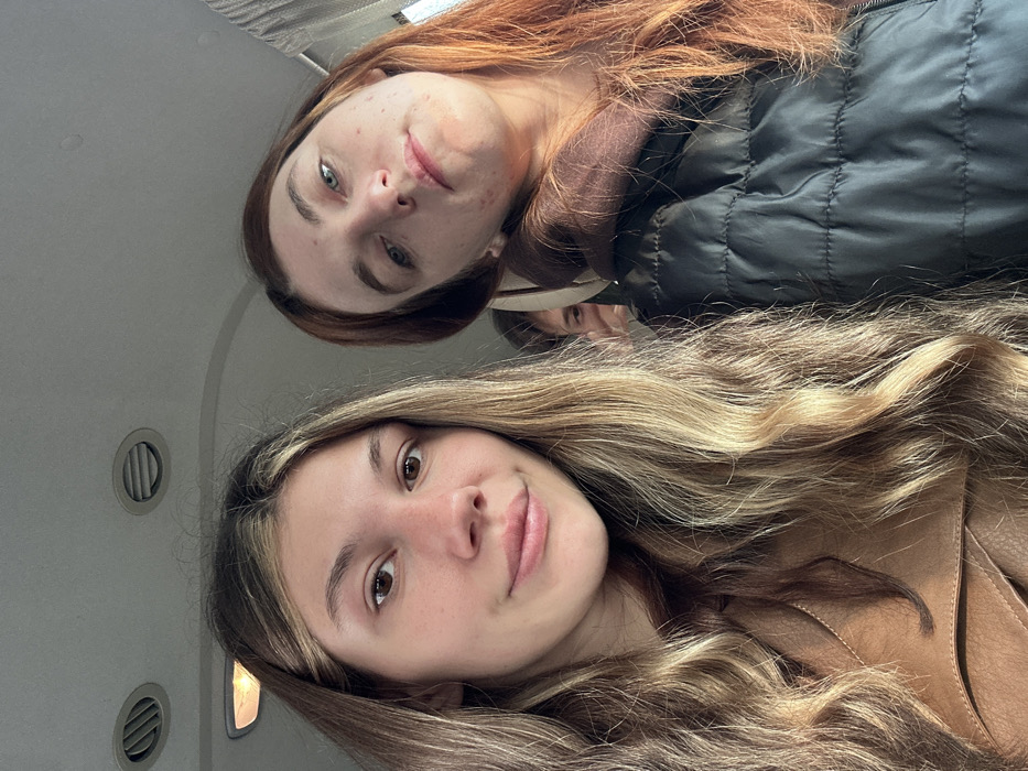 Friends take selfies in car in Huangdao District