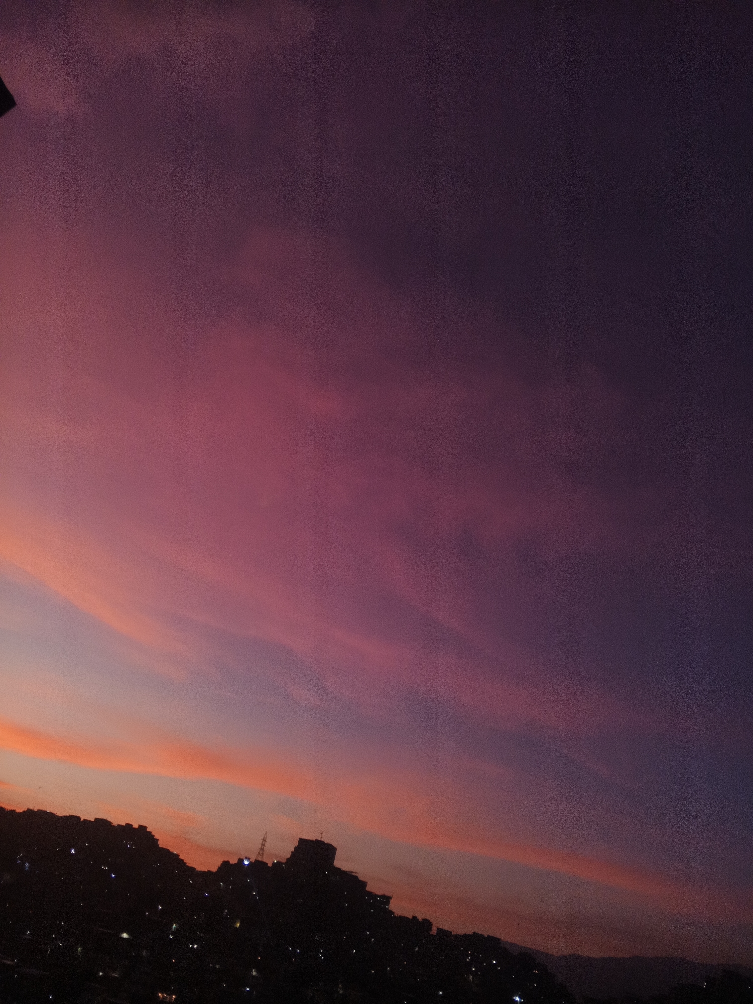 Caracas resident documents spectacular sunset and domestic life