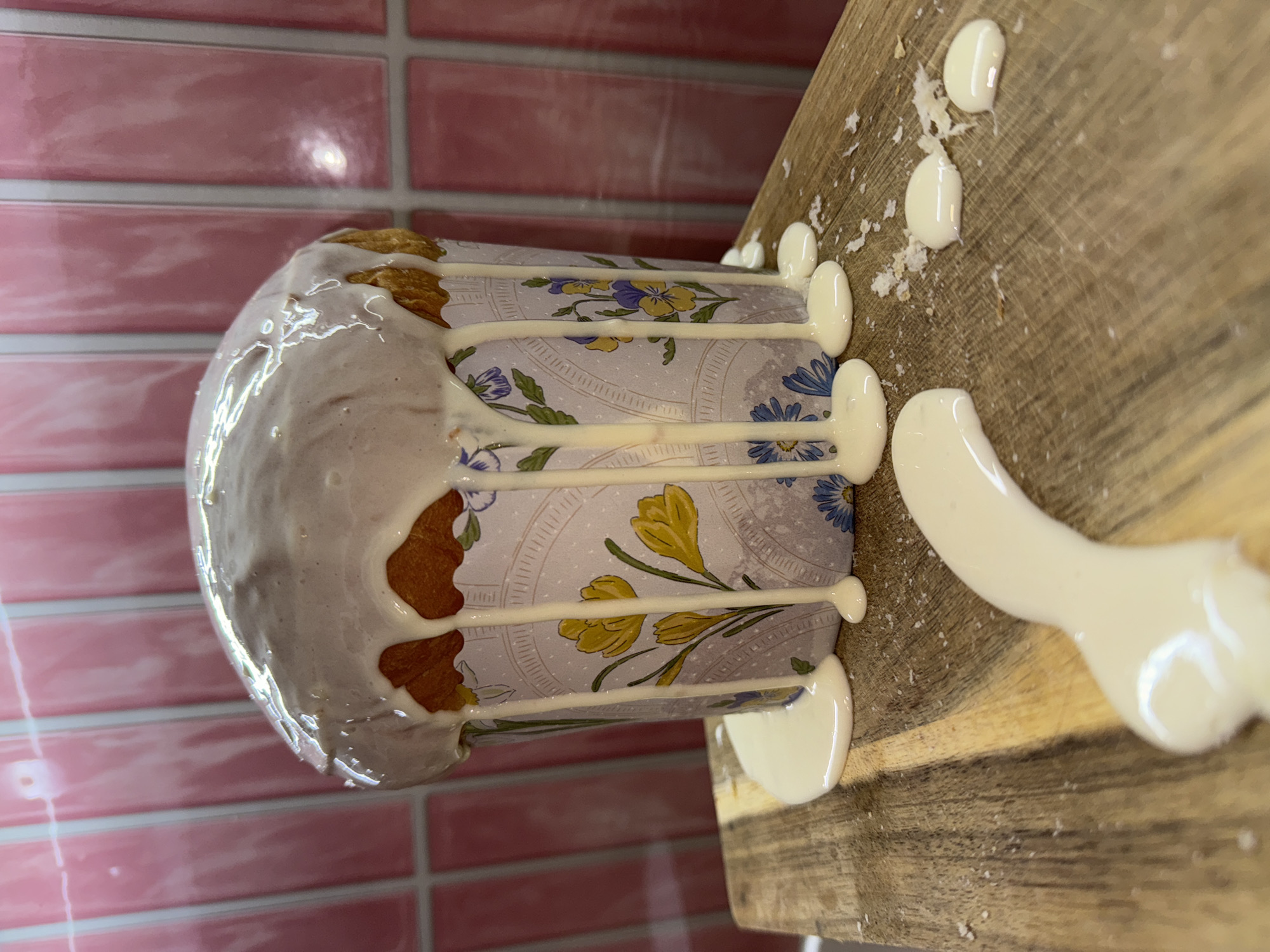 Easter cake preparations documented in Krasnoyarsk, Russia