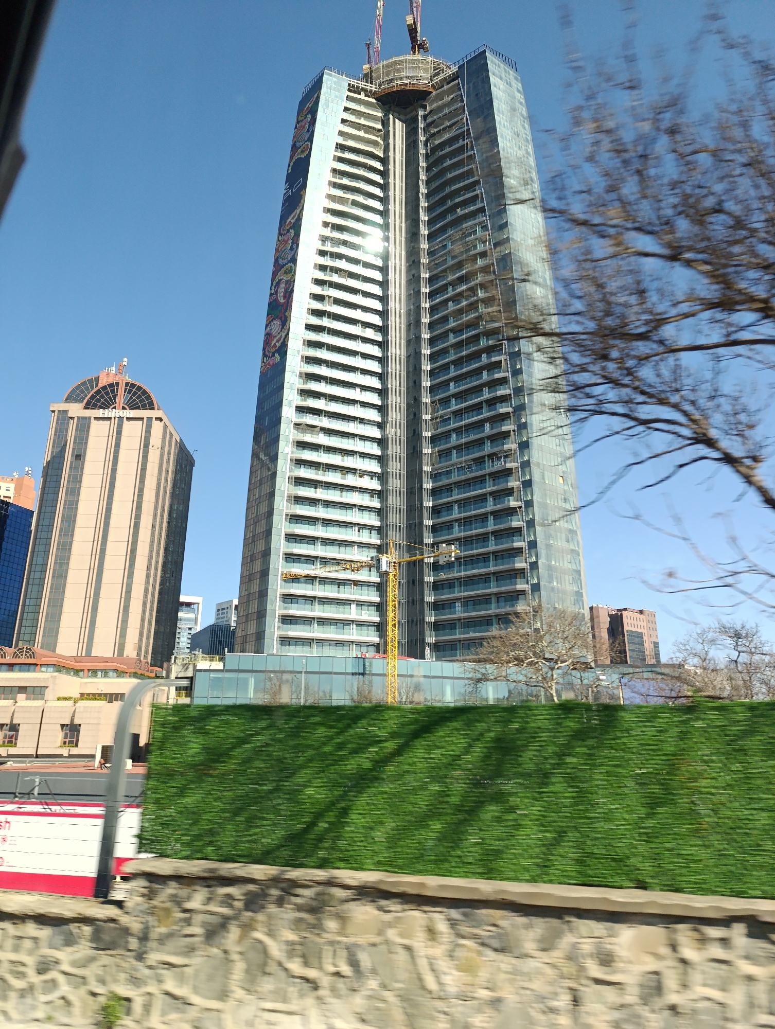 Modern skyscraper photographed in Sarıyer, Turkey under clear skies