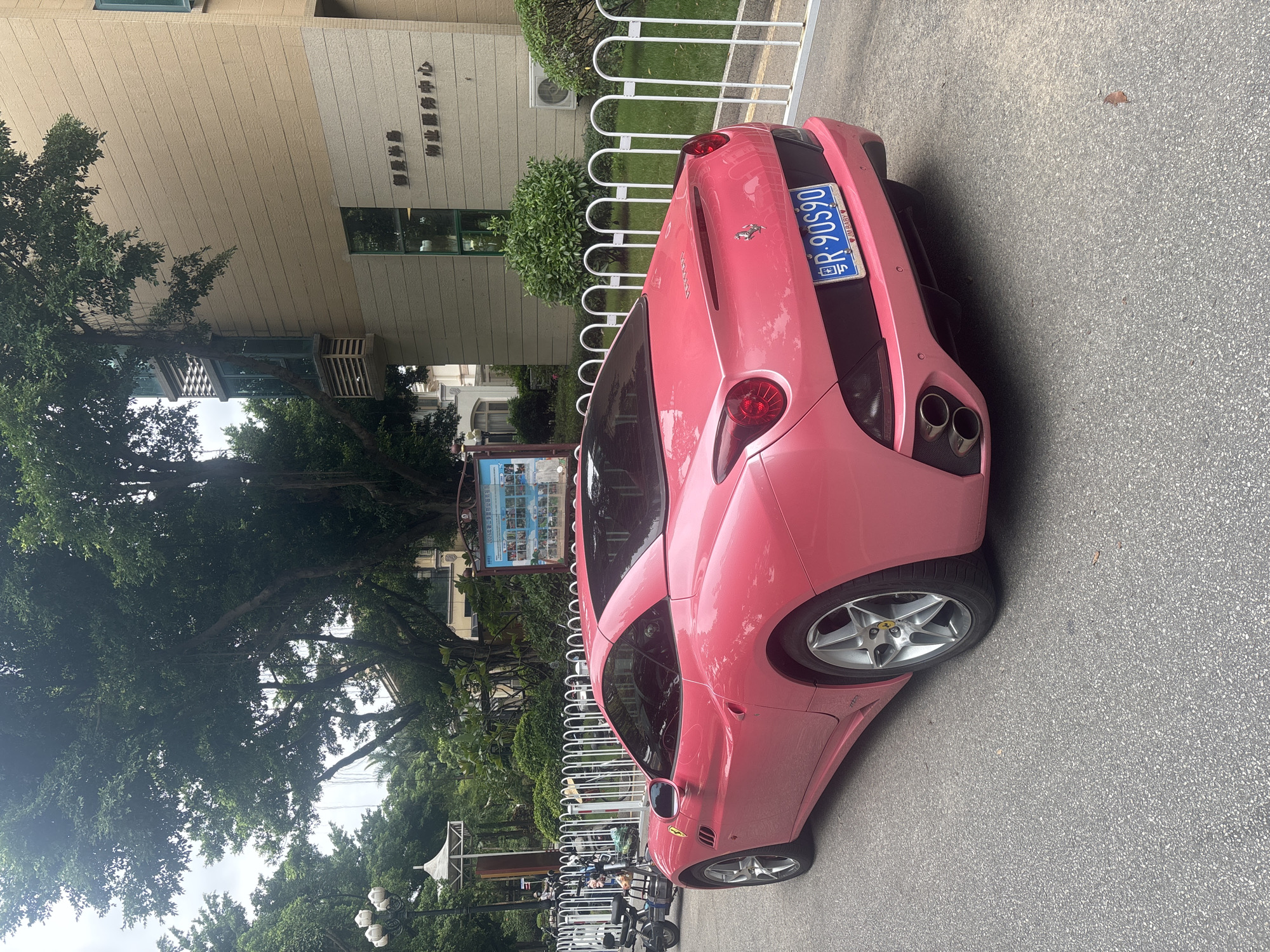 Pink Ferrari California spotted in Nanhai District, China