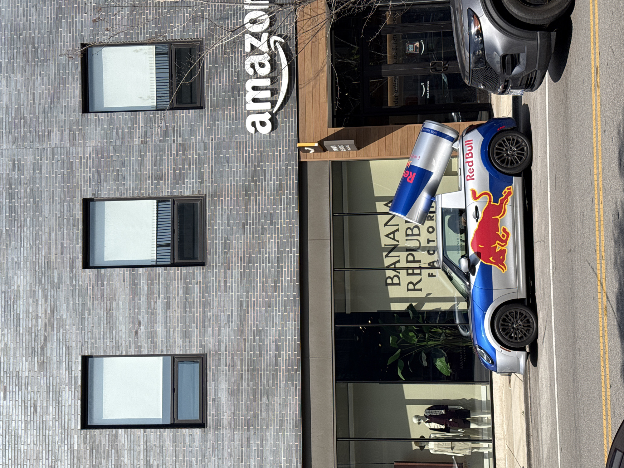 Chicago afternoon: Red Bull street activation meets lakeside park calm