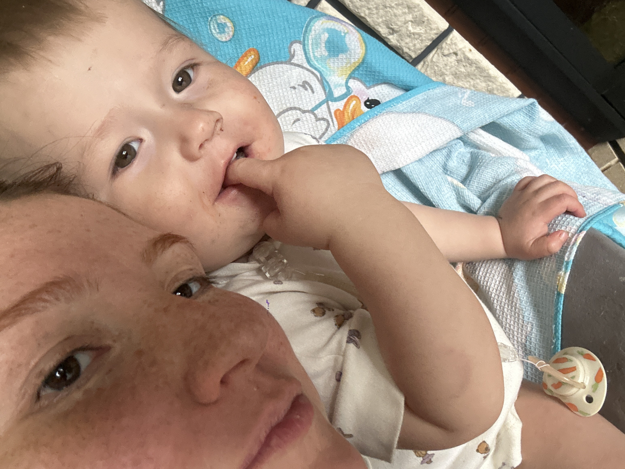 Mother and child share playful moments in Nizhny Novgorod home