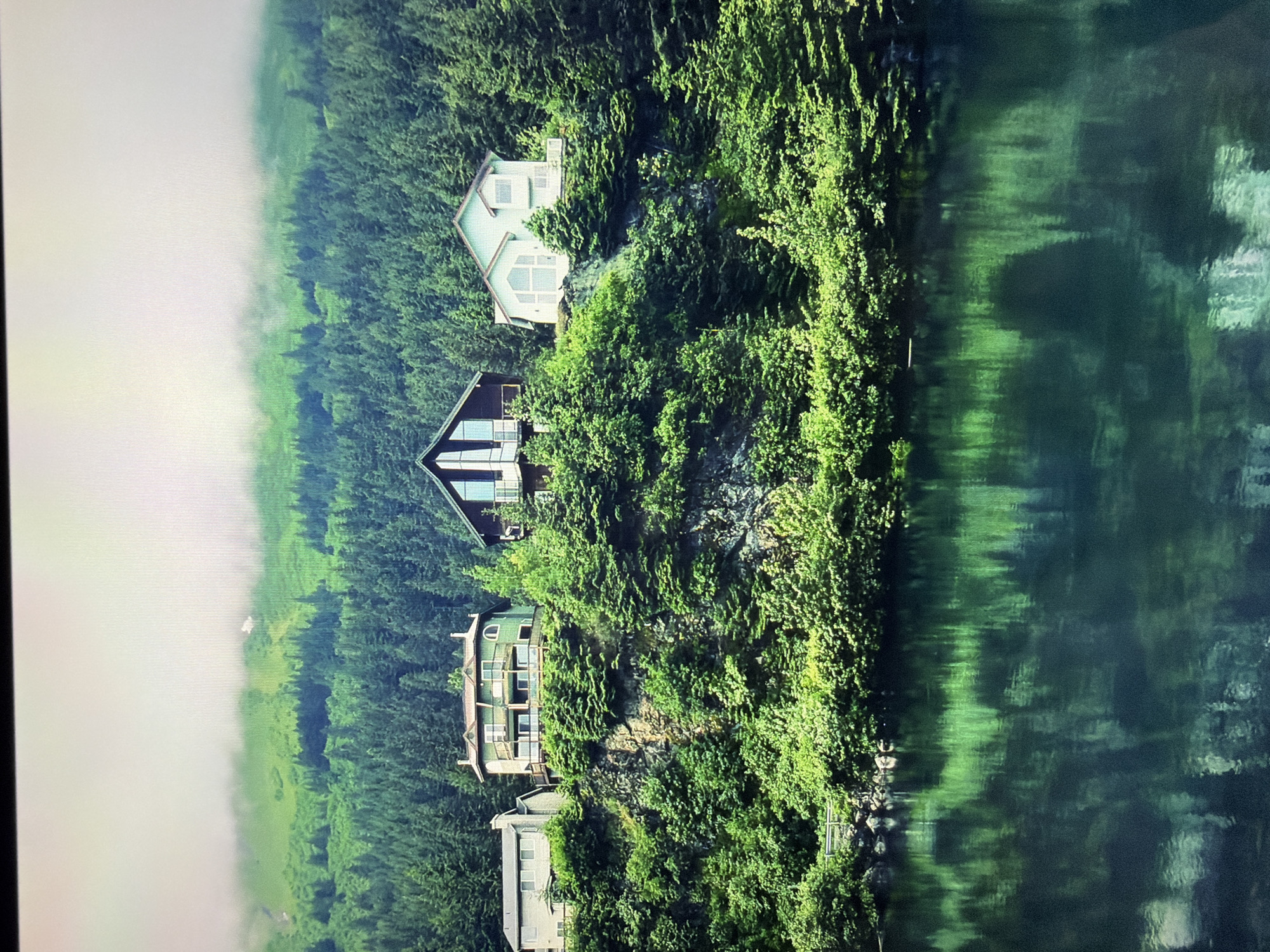 Scenic Irish village moments captured in four-minute span