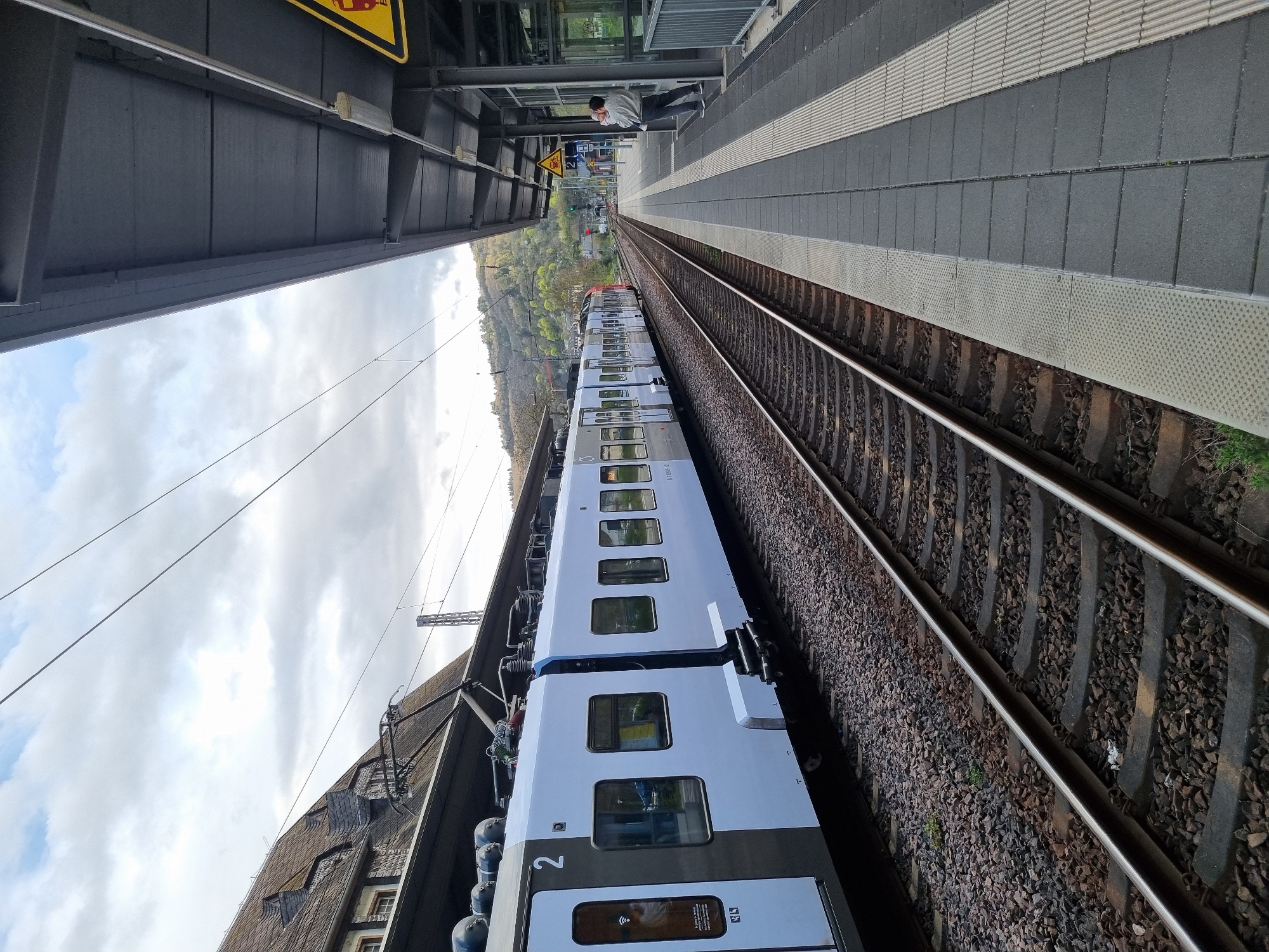 Tourist activity documented across Cochem's bridge and riverside attractions