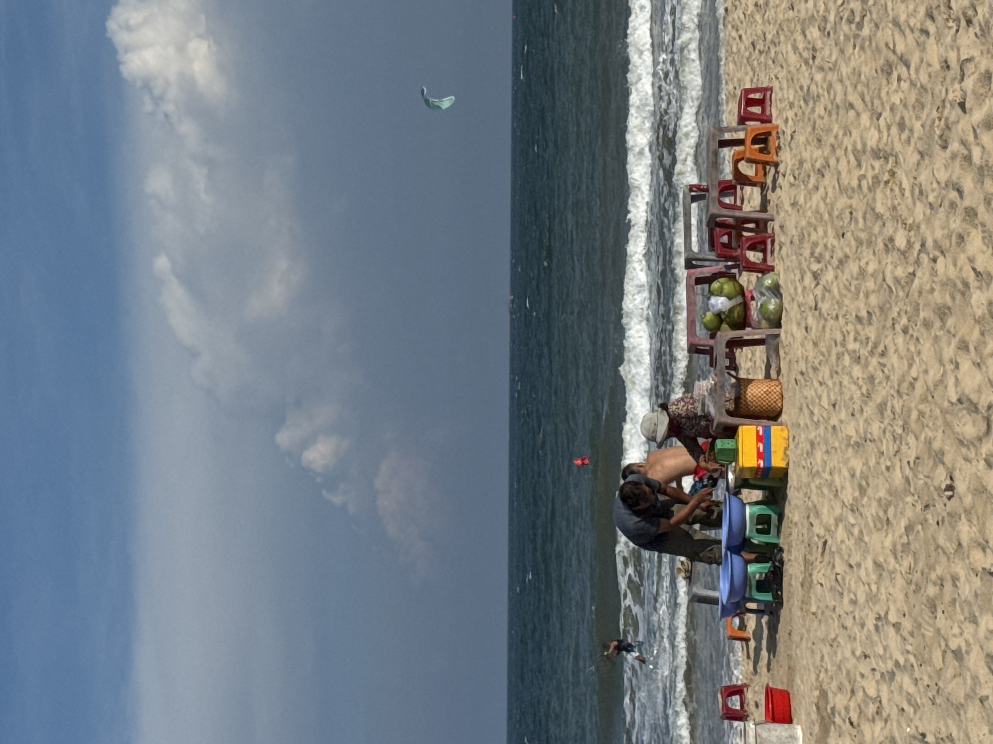 Kitesurfing session in full swing on Mũi Né beach