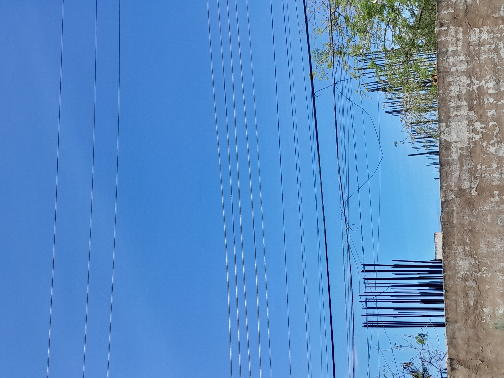 Afternoon journey documented through Porlamar streets and countryside