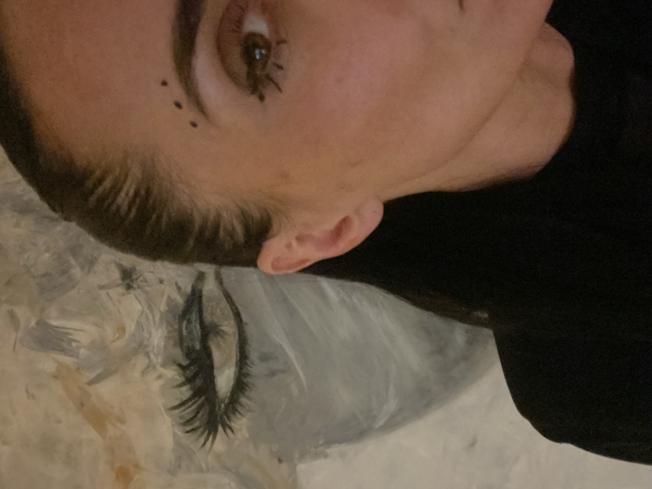 Tel Aviv resident documents evening routine, black outfit and nail painting