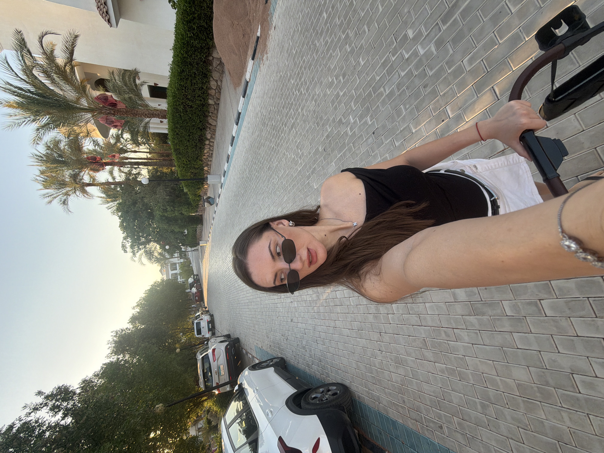 Afternoon stroll and selfies in Sharm El Sheikh at golden hour