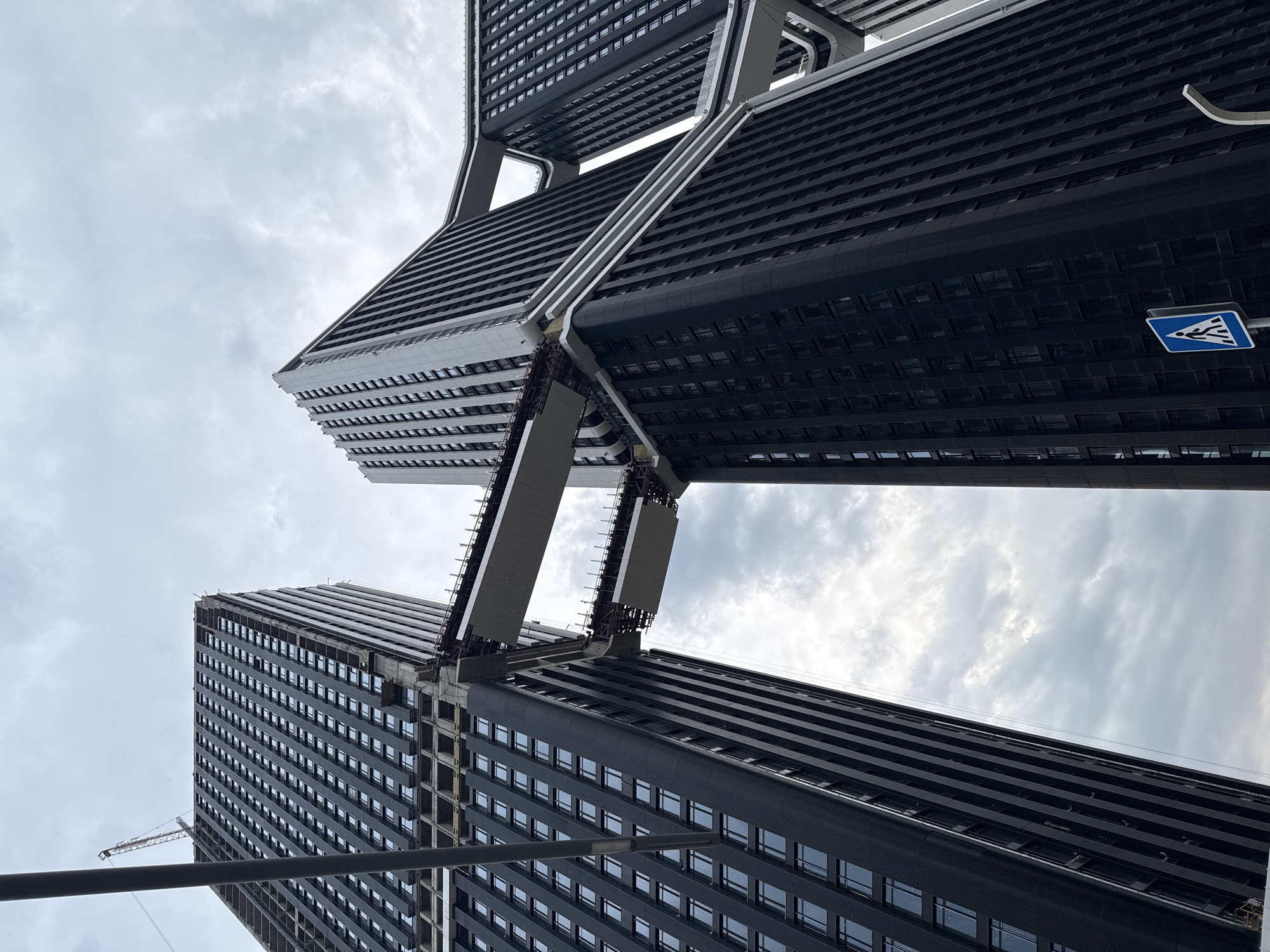 Moscow resident documents modern high-rise complex and surroundings