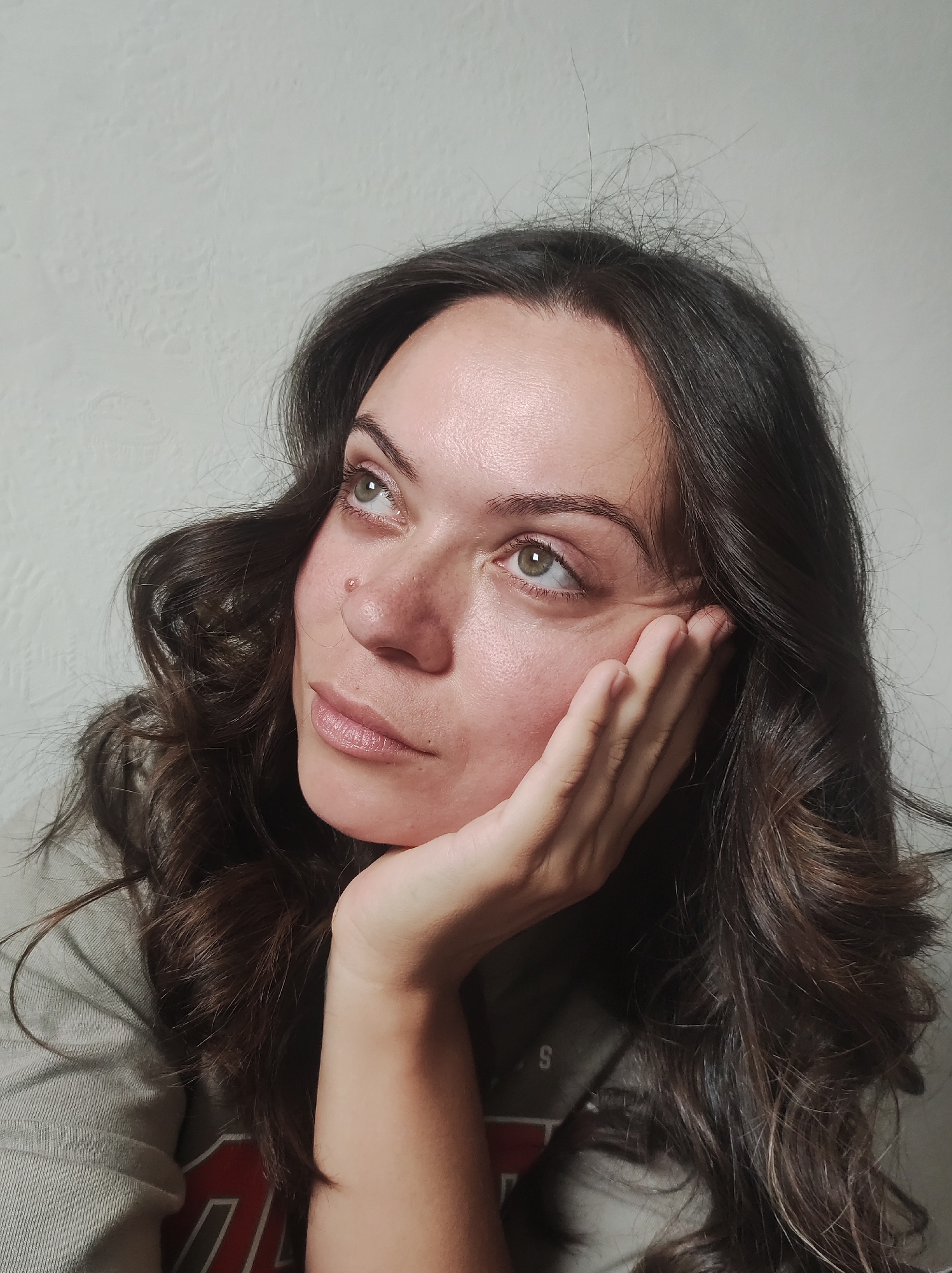 Casual portrait snapshots taken indoors in Chaikovsky