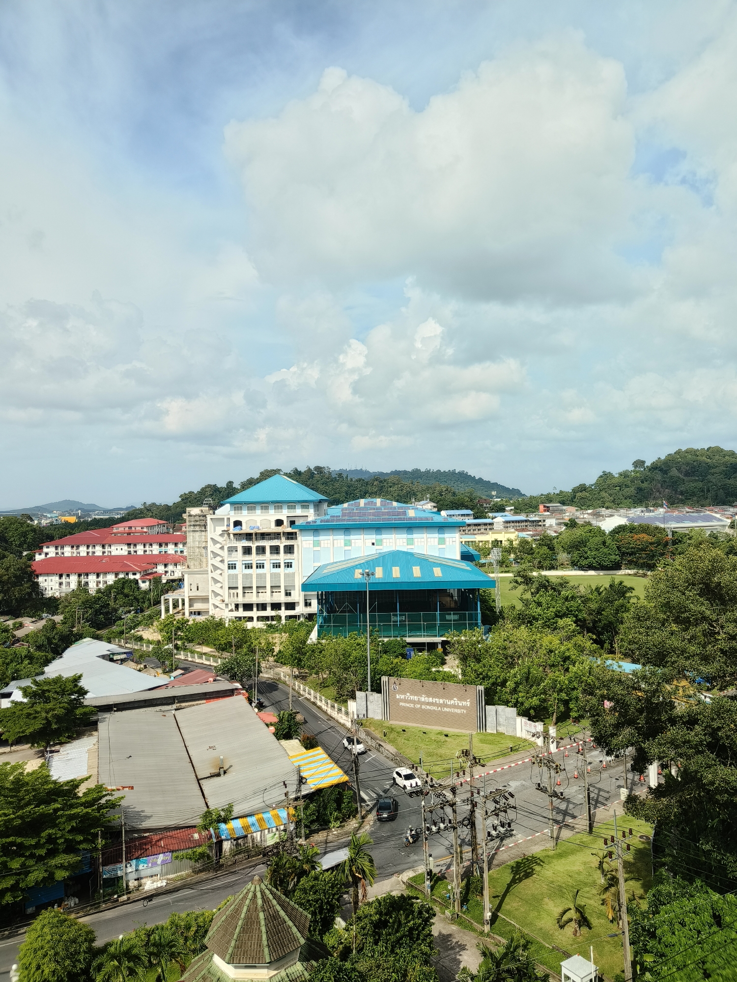 Campus buildings and greenery seen from multiple angles