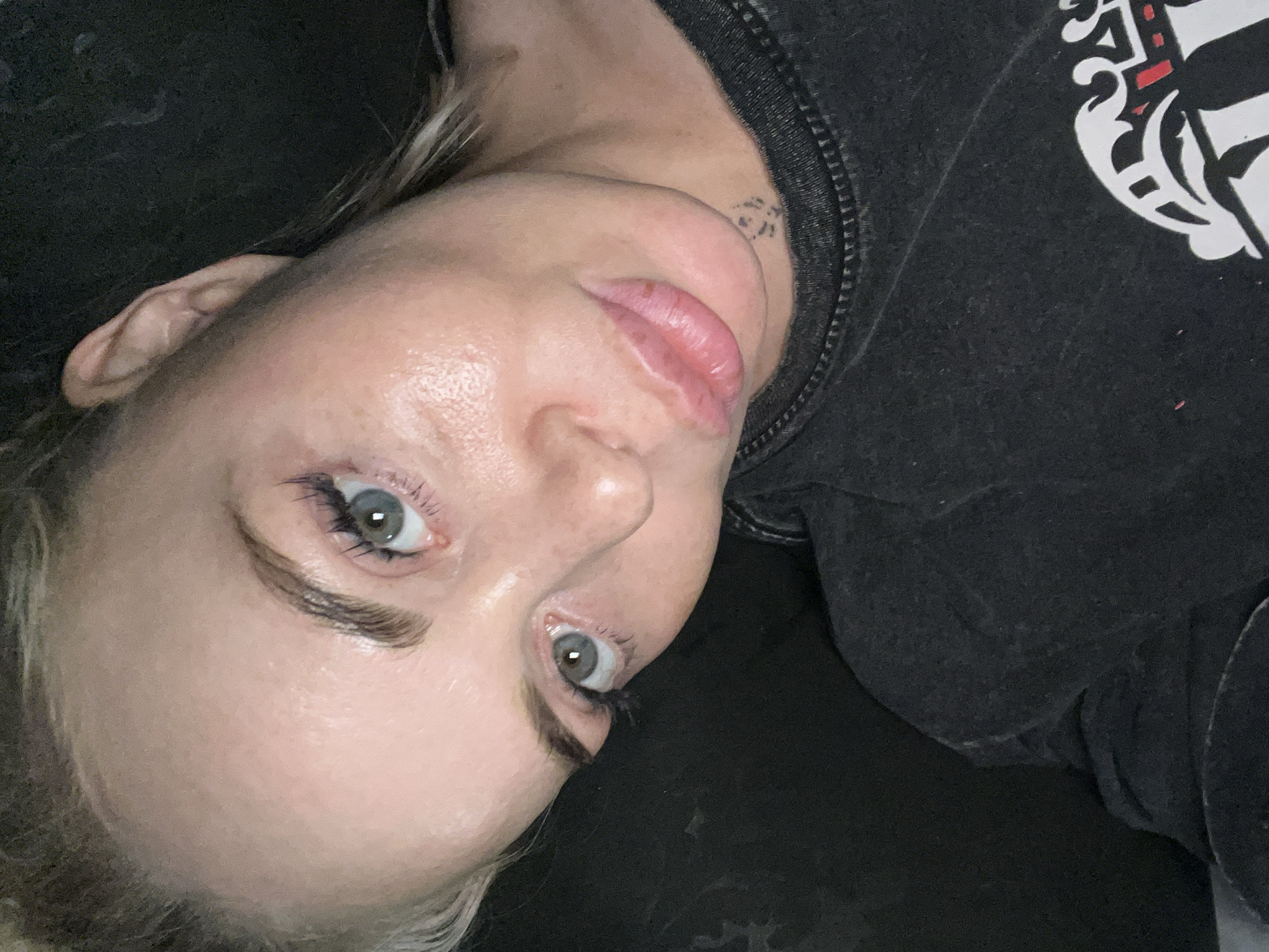 Extended indoor selfie session, same outfit, multiple angles.