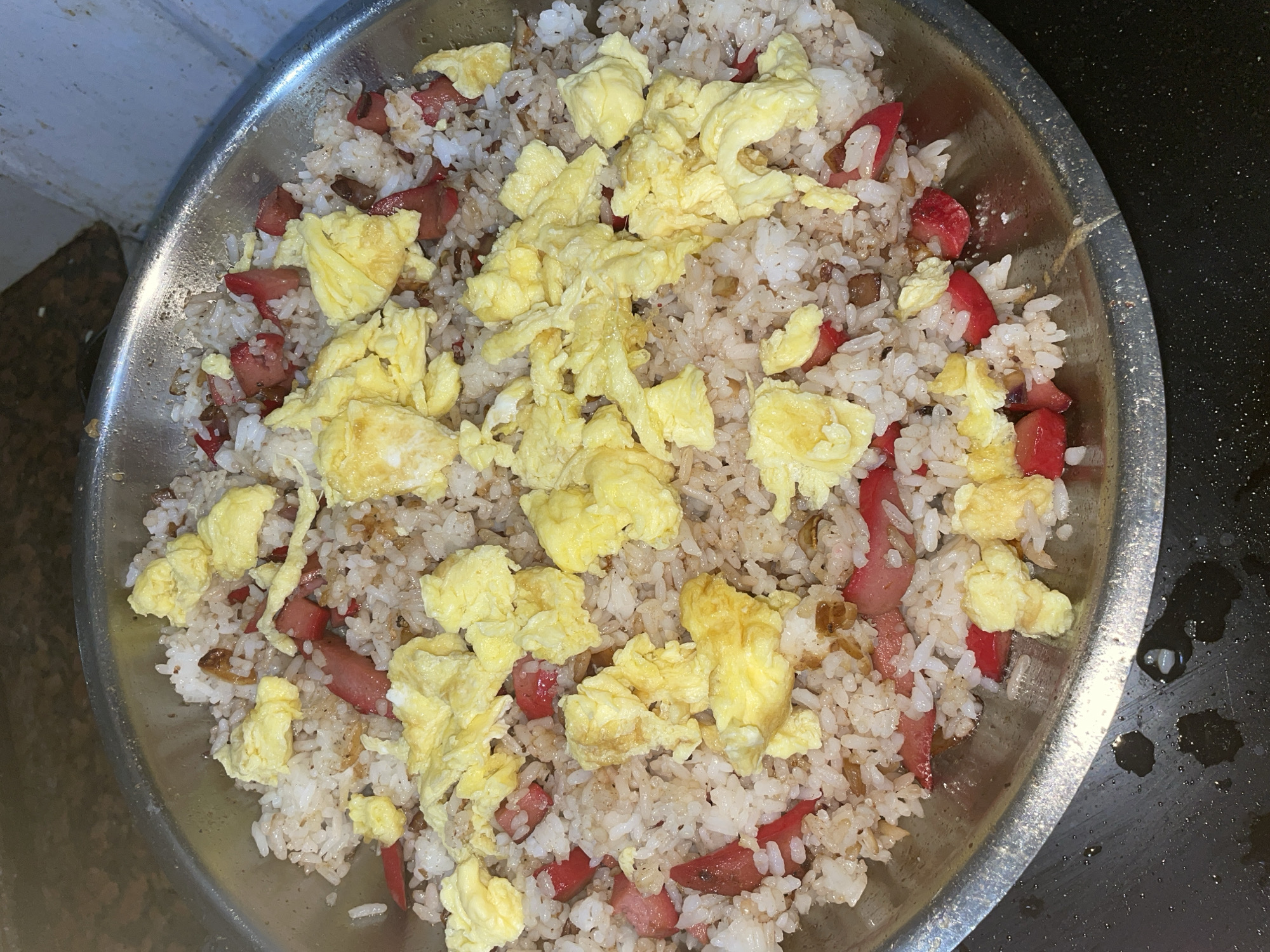 Filipino breakfast preparation documented in Davao City