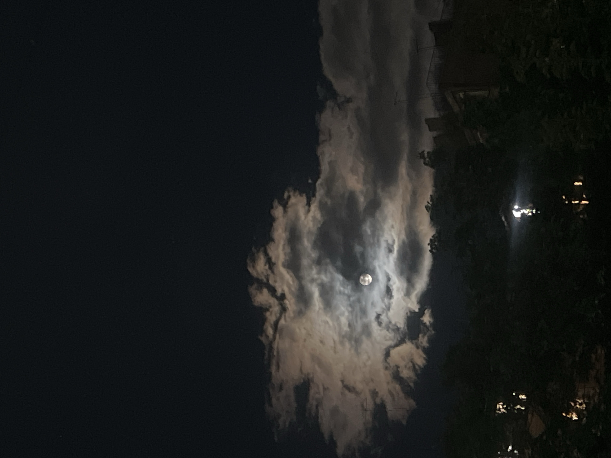 Witness documents Yerevan's sunset to moonrise transition May 29