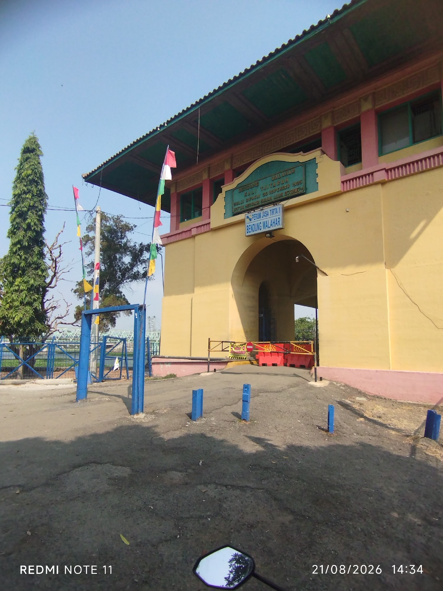 Karawang's Bendung Walalahar dam on a quiet sunny morning