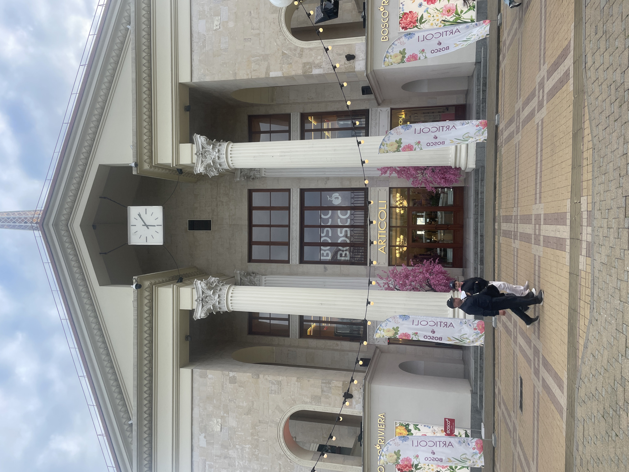 Witness documents daily life scenes across central Sochi
