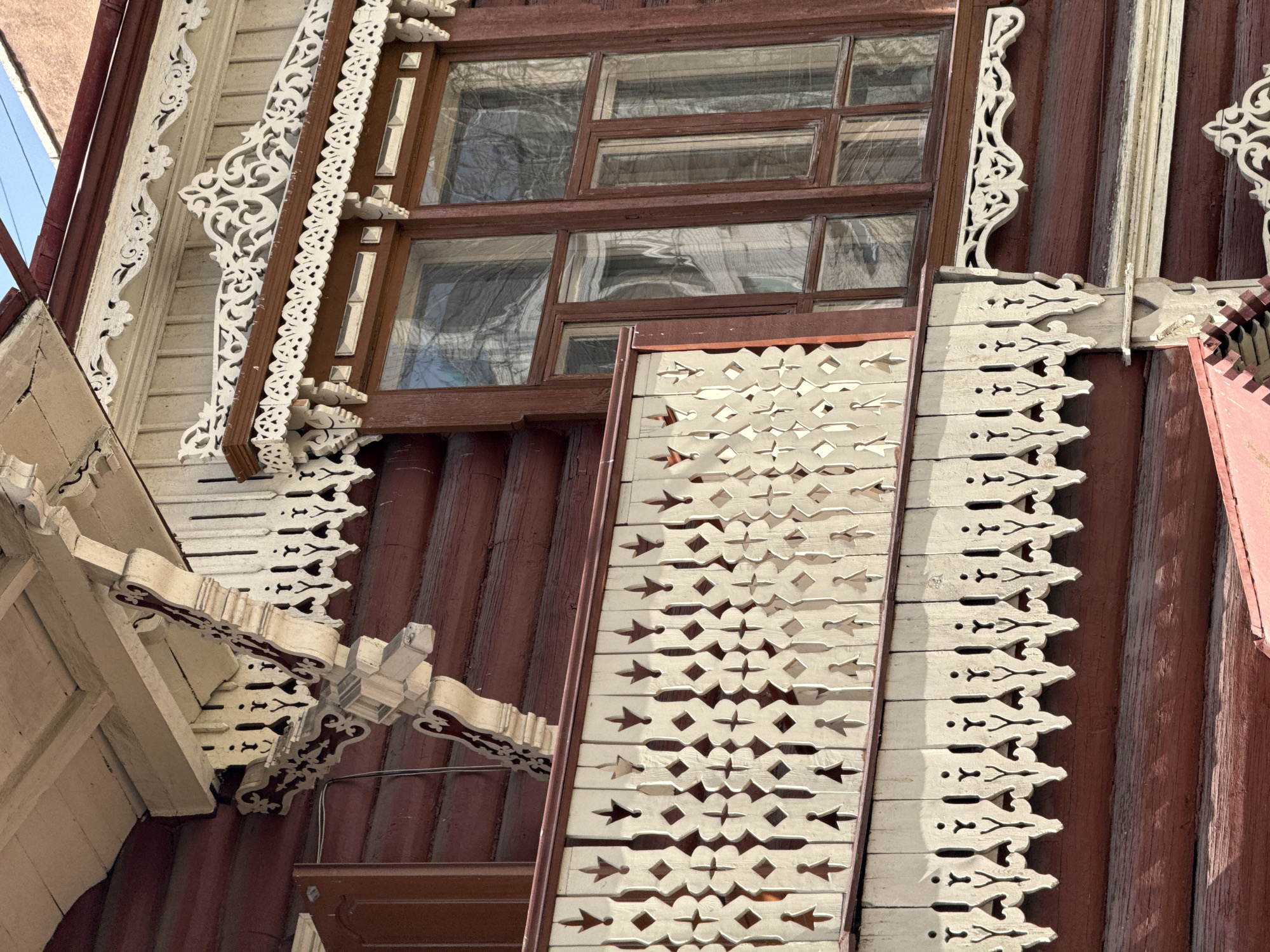 Traditional wooden building documented in Chita, Russia