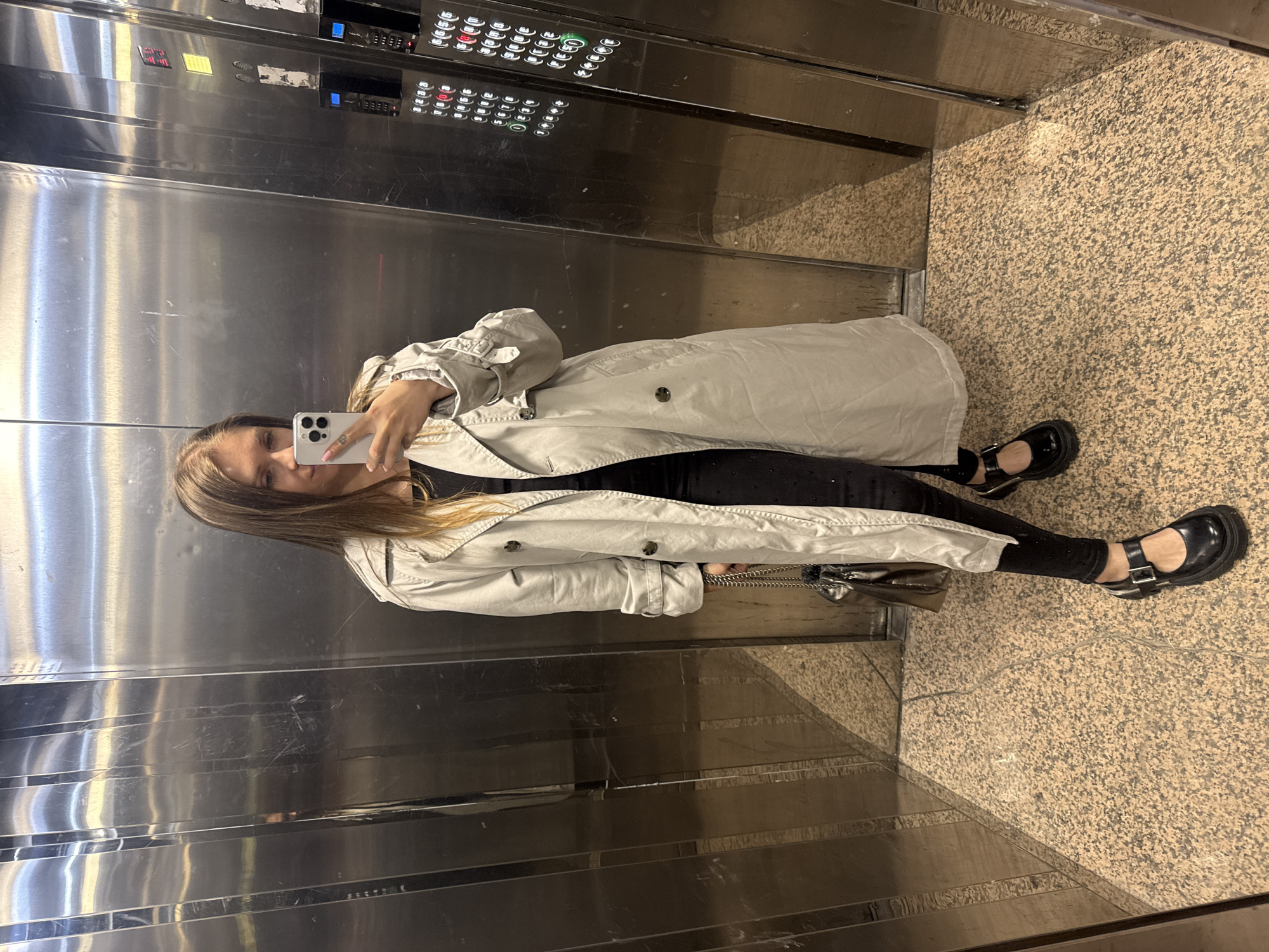 Woman Takes Elevator Mirror Selfies in Batumi, Georgia