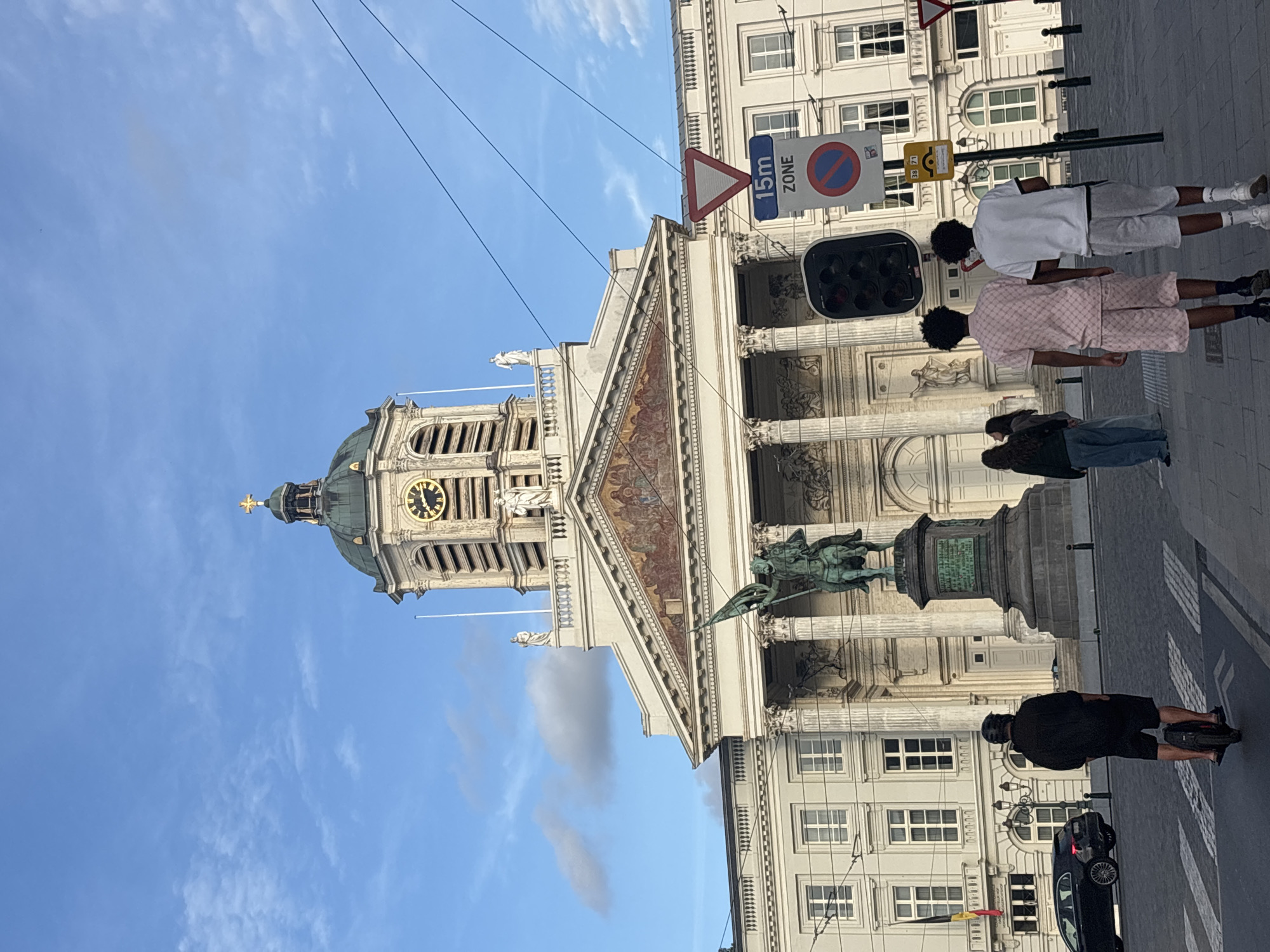 Afternoon stroll through Brussels' historic central squares