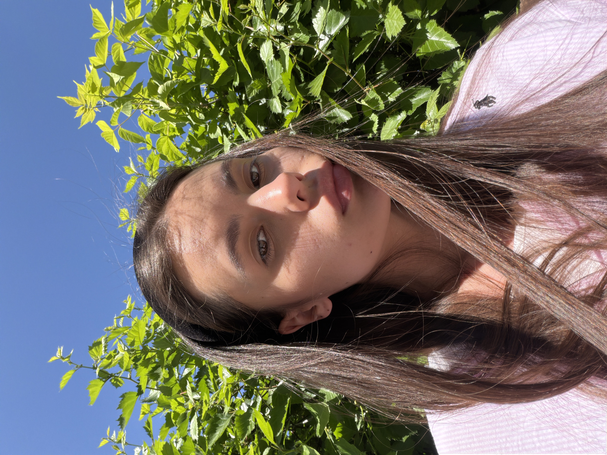 Casual outdoor moments captured in Chaikovsky, Russia morning session