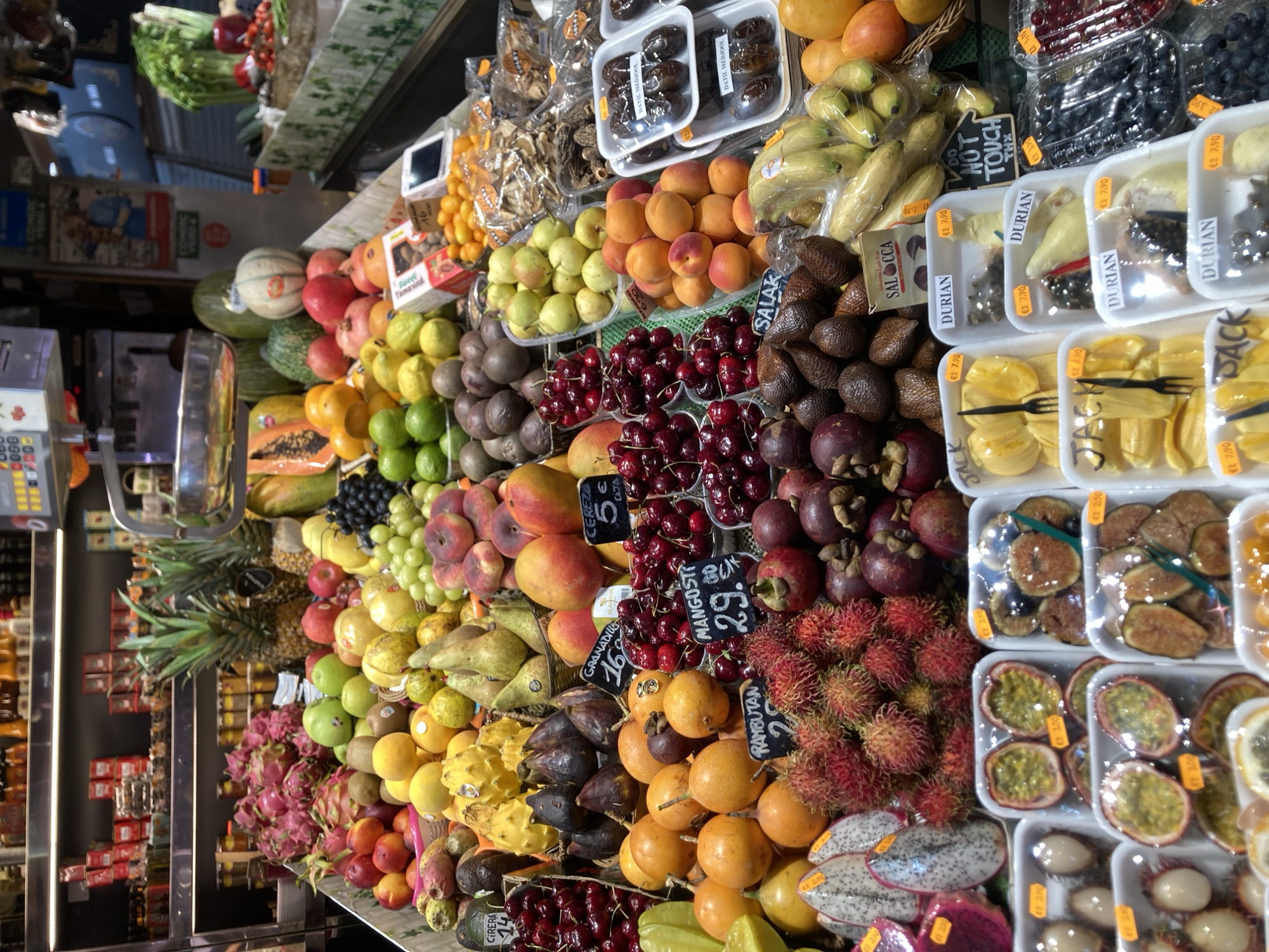 Afternoon browse through La Boqueria and Barcelona's nearby streets