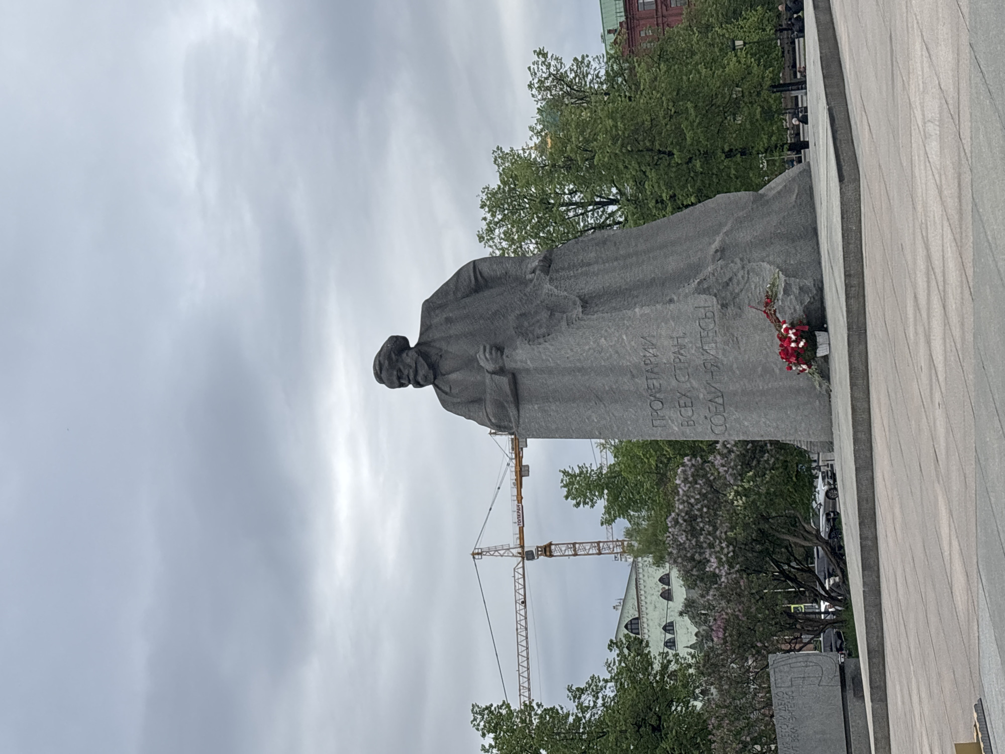 Moscow landmarks documented: Karl Marx statue and Kremlin towers