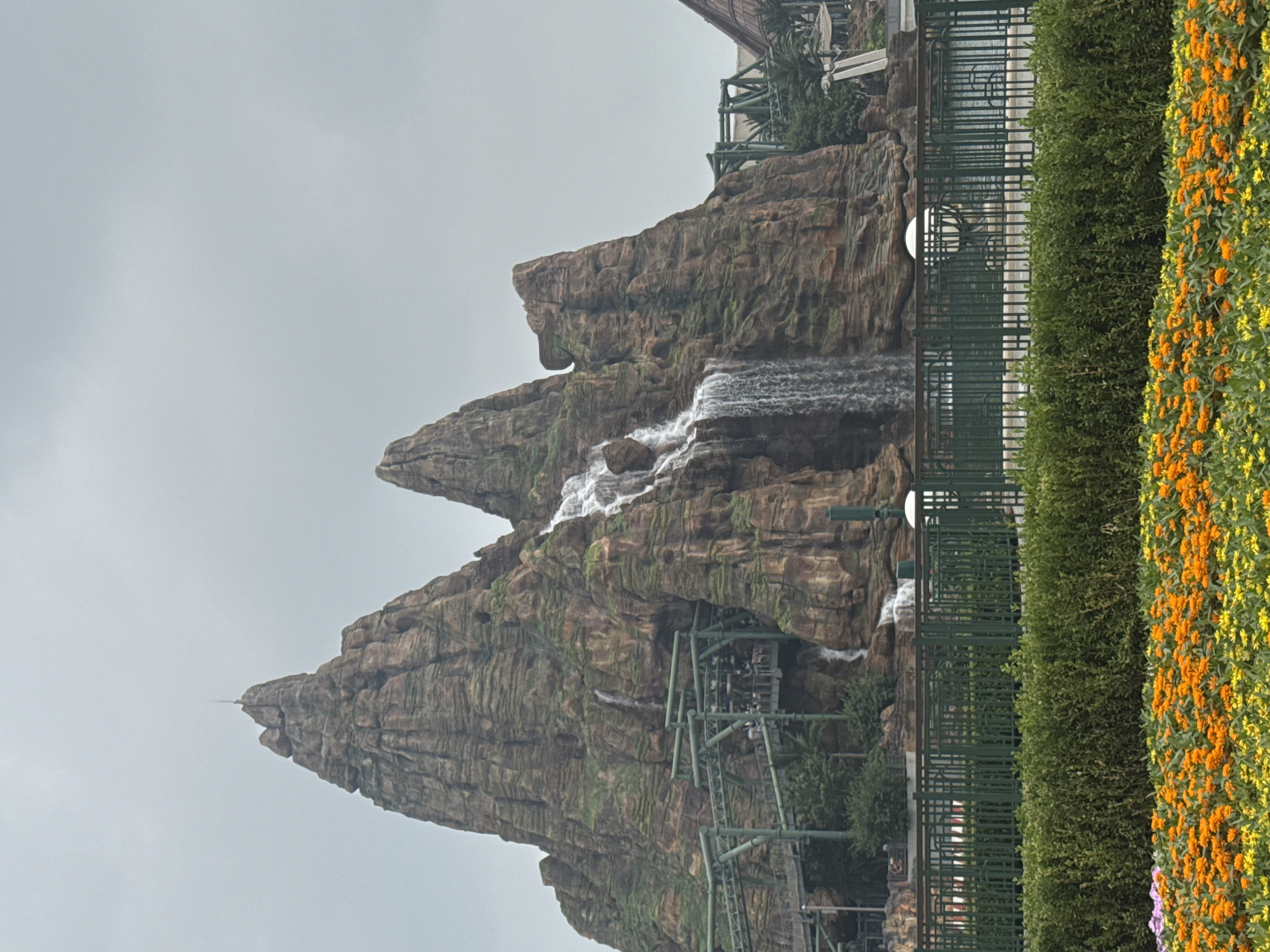 Rainy day at Universal Studios Beijing, Tongzhou District