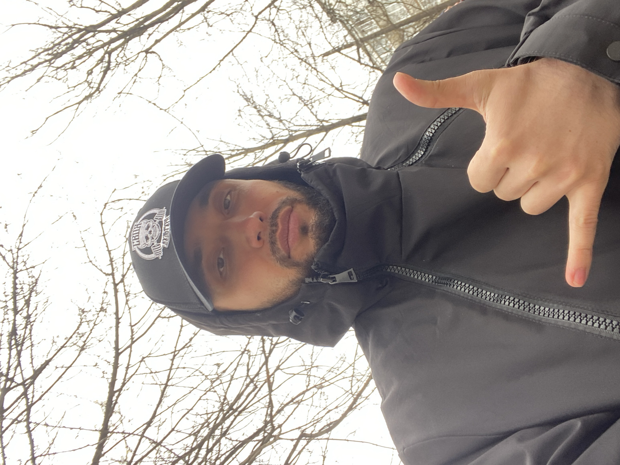 Man records selfie videos while vaping in Kingisepp, Russia