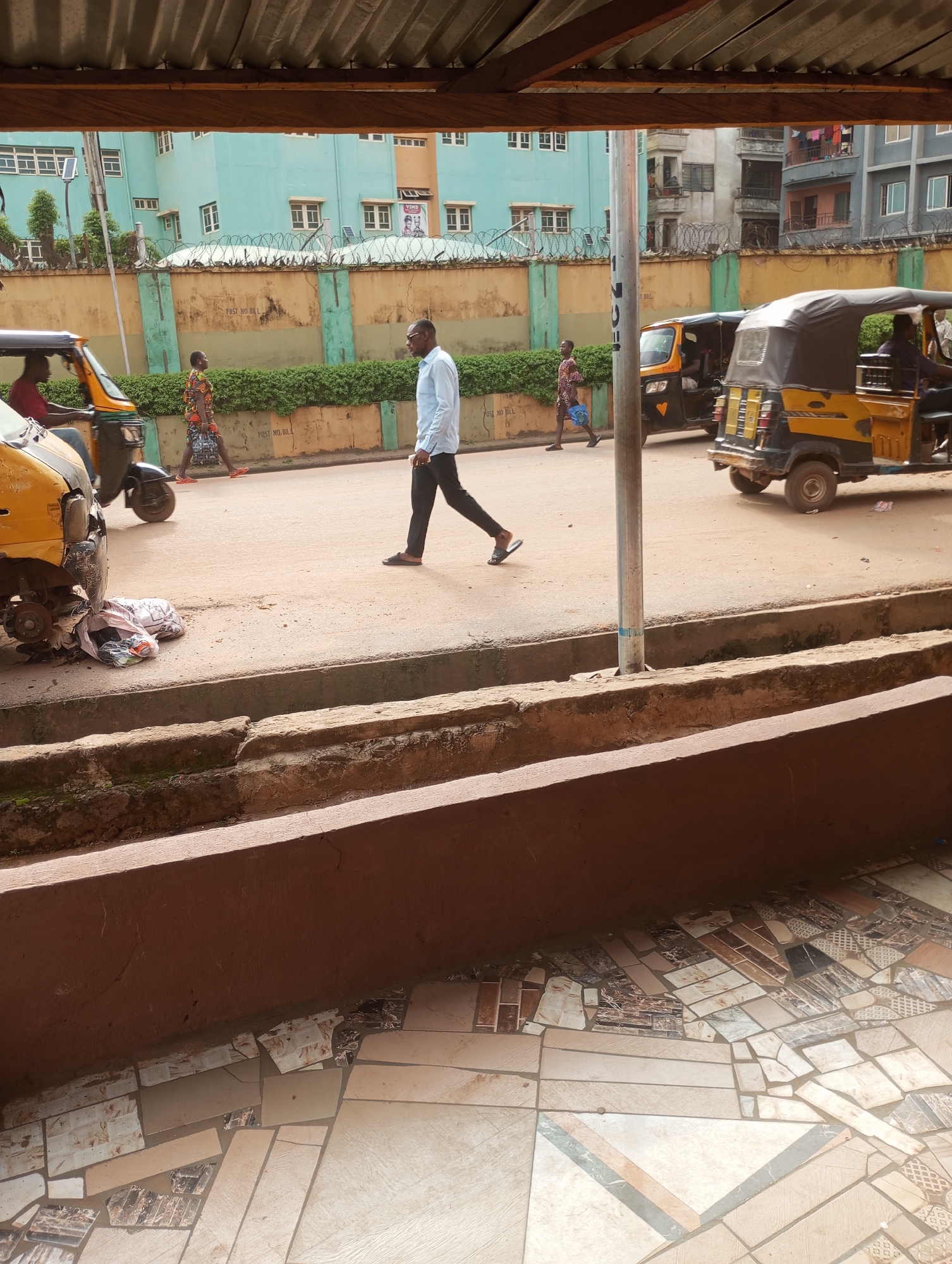 Street commerce and everyday scenes in Onitsha, Nigeria