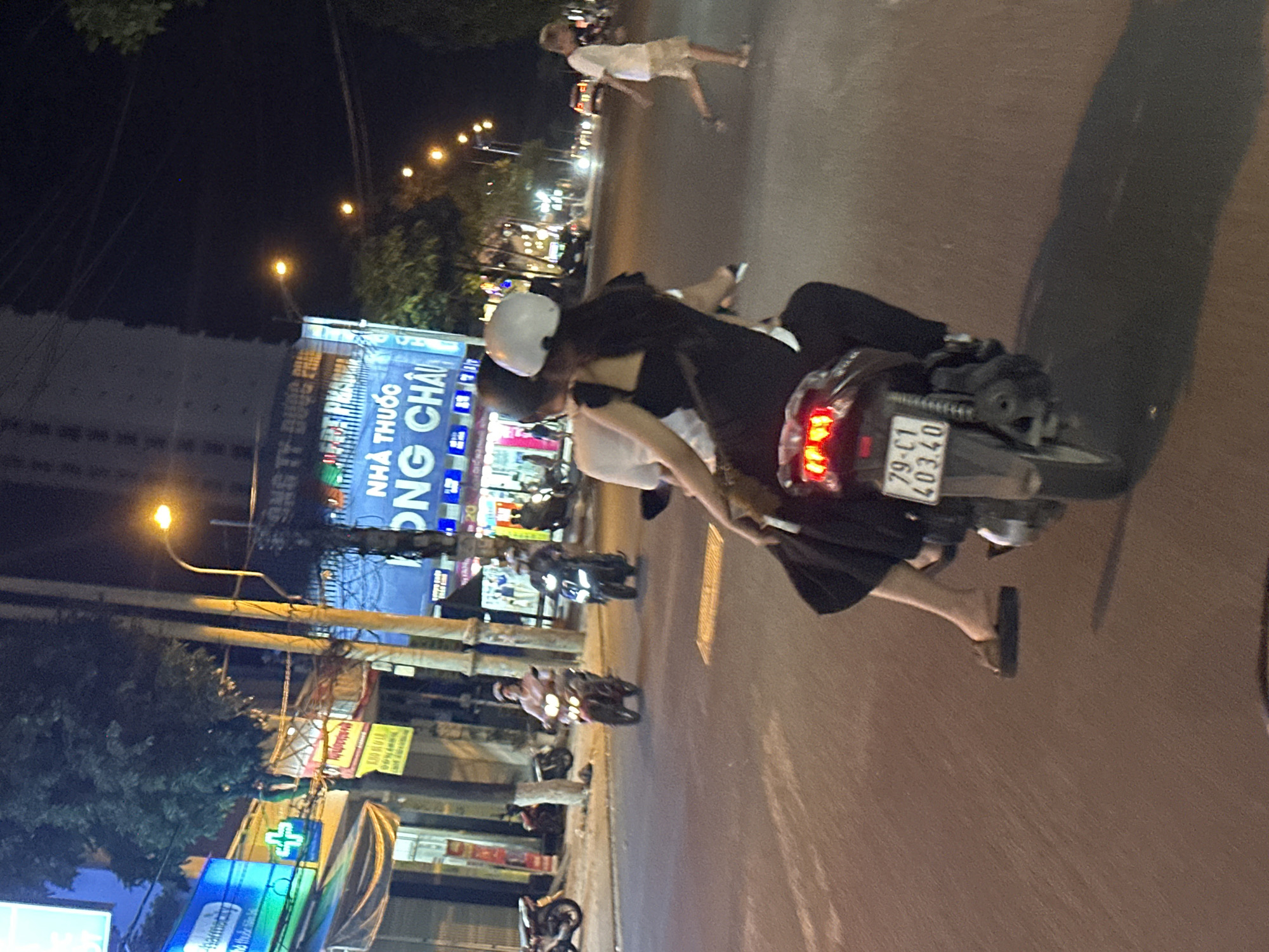Evening street life captured in Bac Nha Trang Ward