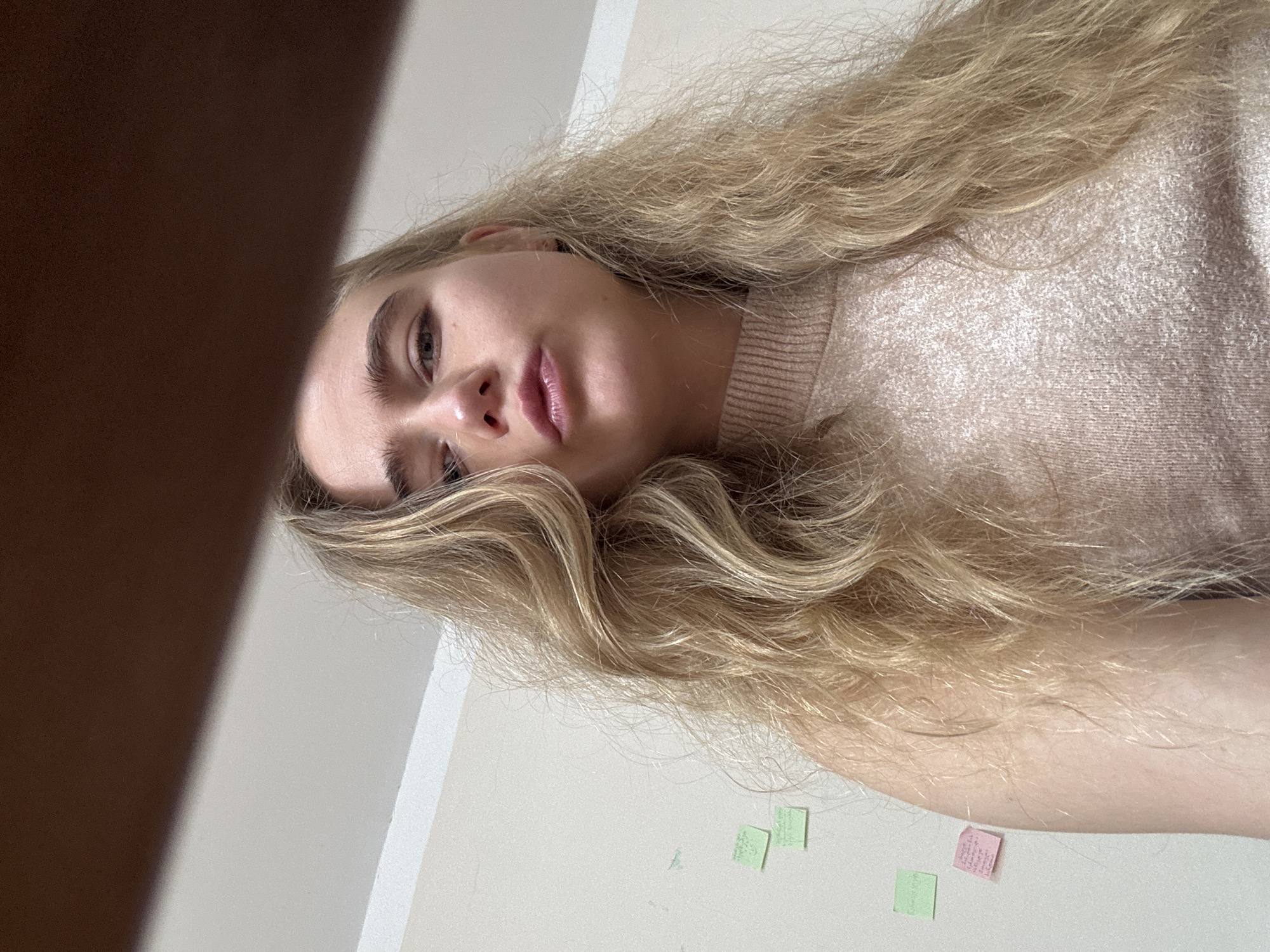 Academic day captured: blonde woman, multilingual notes, classroom scenes