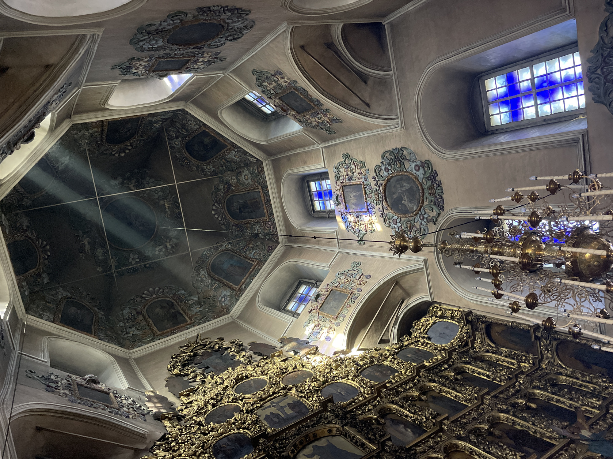 Tourist documents ornate religious architecture and restaurant visit
