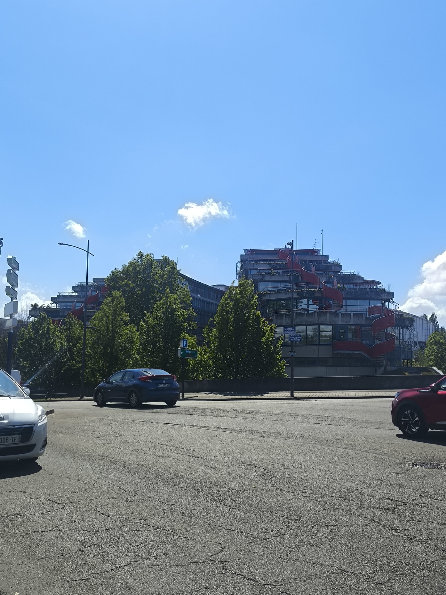 Strasbourg resident documents ordinary city life during sunny April morning