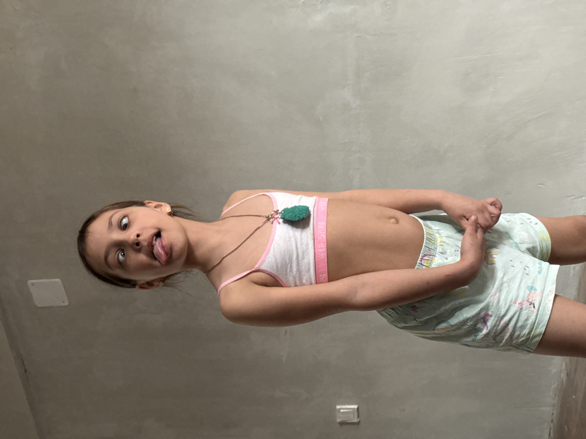 Playful indoor photos captured in Votkinsk show costume accessories