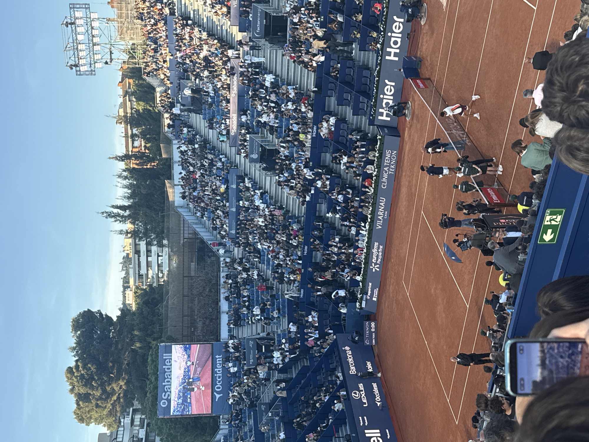 Professional tennis match draws crowds to Barcelona clay court